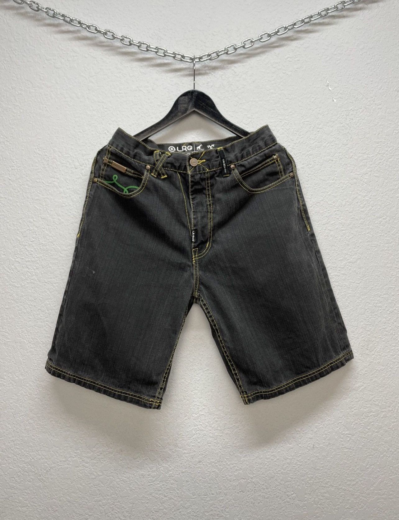 Vintage Y2K LRG Baggy Fit Japanese Distressed Shorts Pants