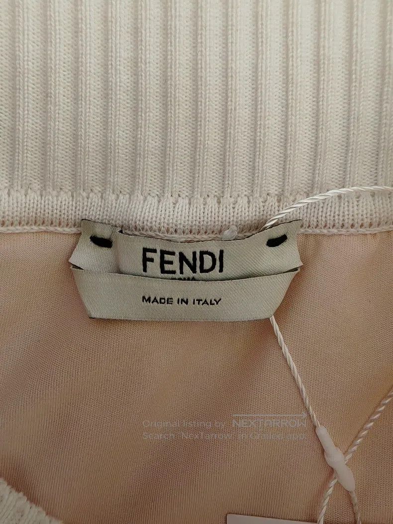 Fendi Fendi Knitted Skirt, Made in Italy Size 26" / US 2 / IT 38 - 3 Thumbnail