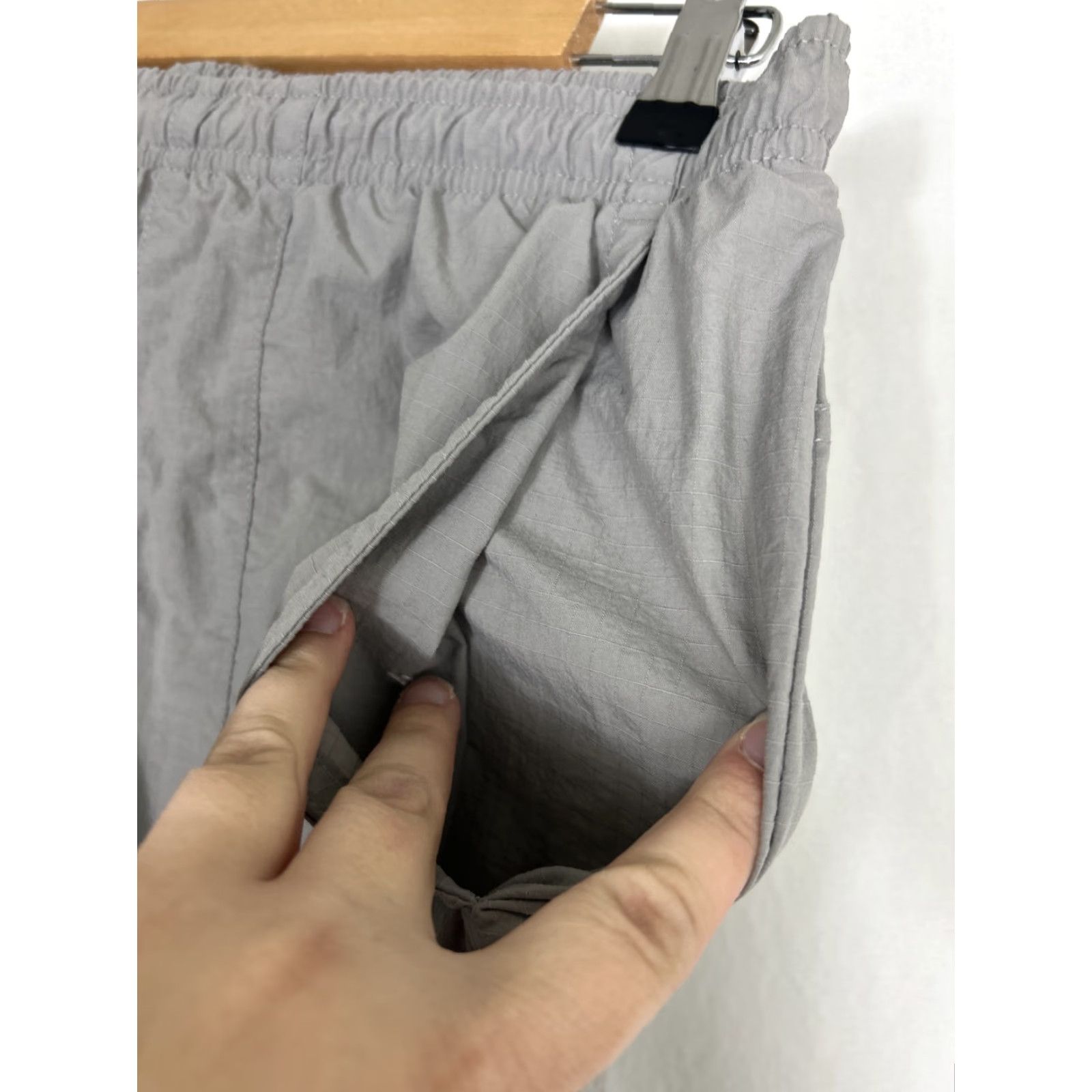 Nike VINTAGE Y2K Nike Line Swim Trunks Gray Mens Large Drawstring Trunks 32x9.5 Size ONE SIZE - 6 Thumbnail