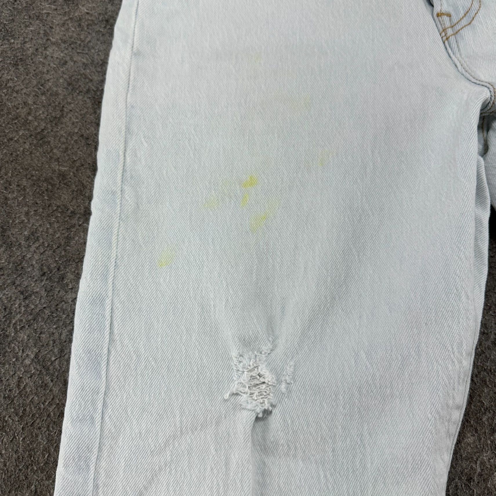 Levi's Levi's 501 Jeans Womens Straight 28 Blue Button Fly Light Wash 90s Distressed Regular Denim Navy? Size 28" / US 6 / IT 42 - 3 Thumbnail
