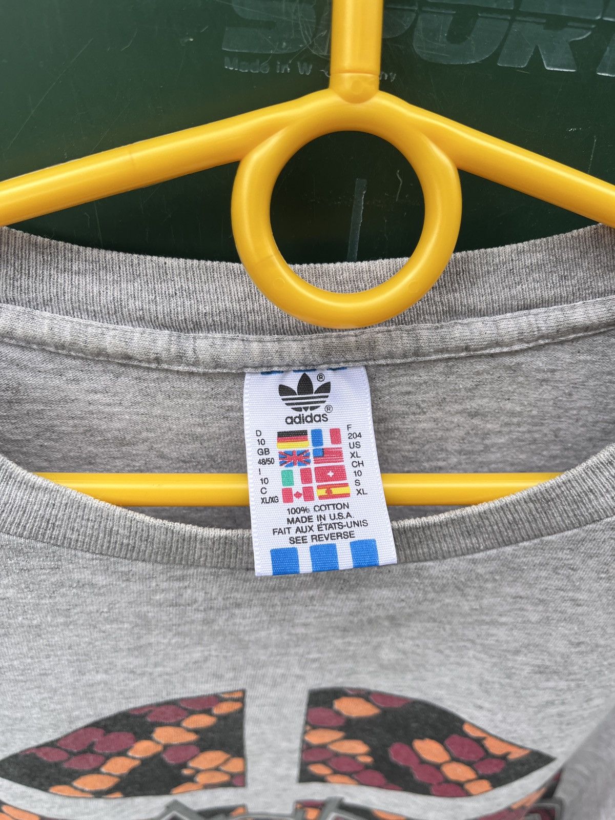 Adidas Dikembe Mutombo Vtg Adidas NBA SWAG tee sz XL 90s Size US XL / EU 56 / 4 - 3 Thumbnail