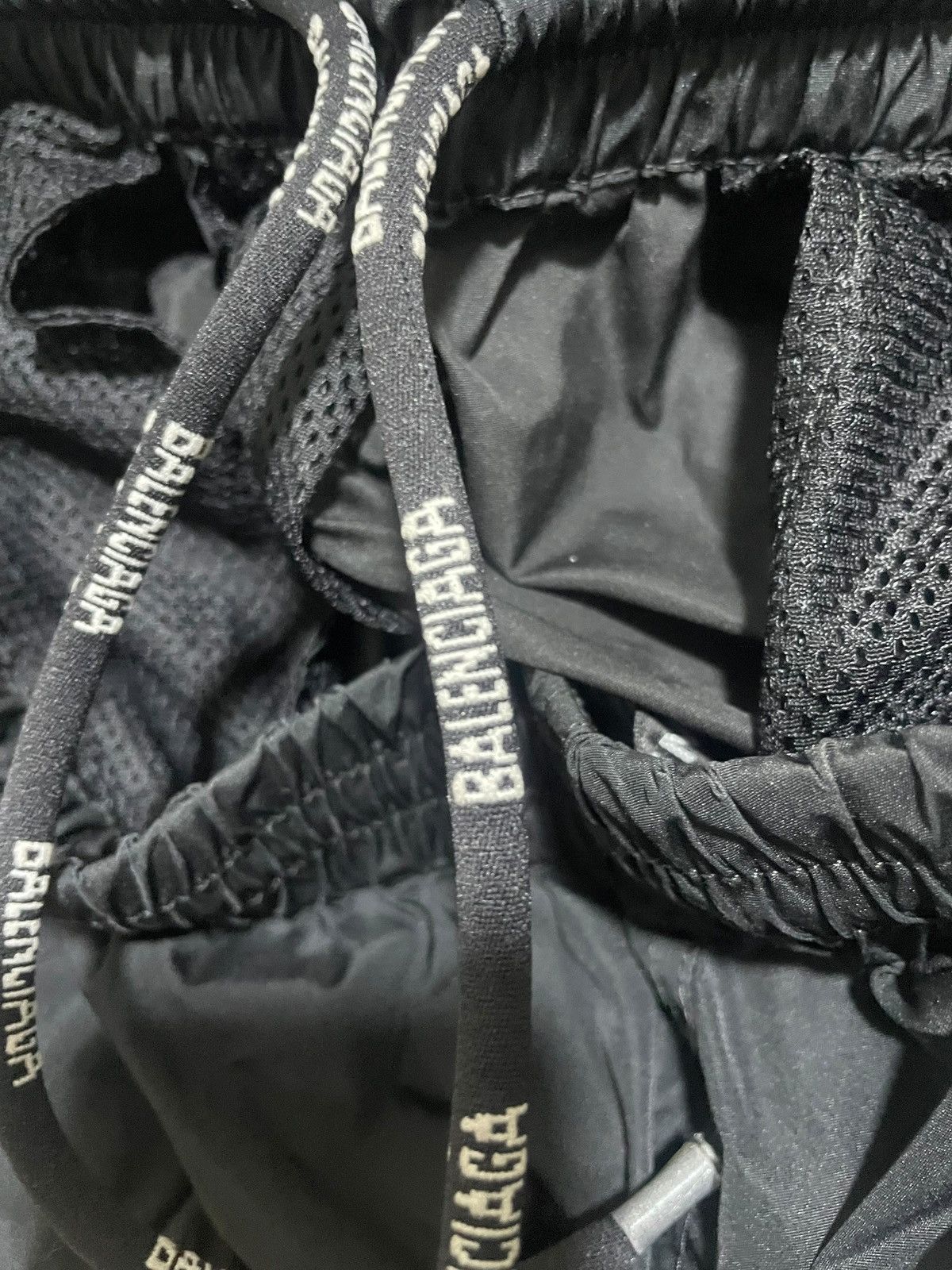 Balenciaga Balenciaga Technical Baggy Cargo Pants Size US 28 / EU 44 - 7 Thumbnail