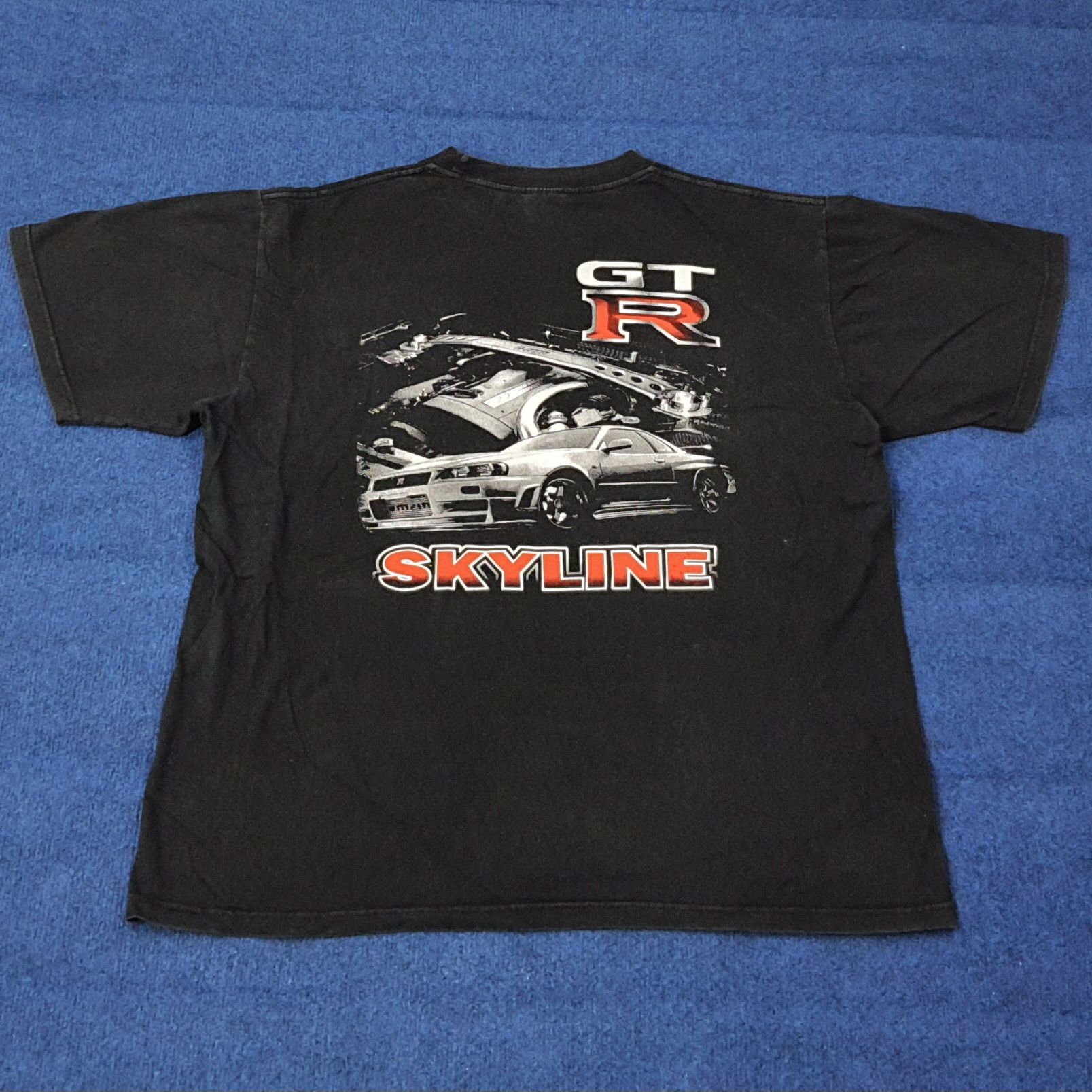 Vintage Vintage Nissan GTR Skyline Motorsports Tshirt C267N13 Size US XL / EU 56 / 4 - 1 Thumbnail