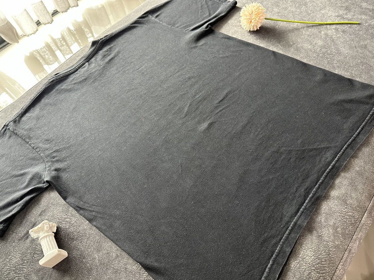 Other × Vintage Due To Increased Security Measures : Vintage Size US L / EU 52-54 / 3 - 5 Thumbnail
