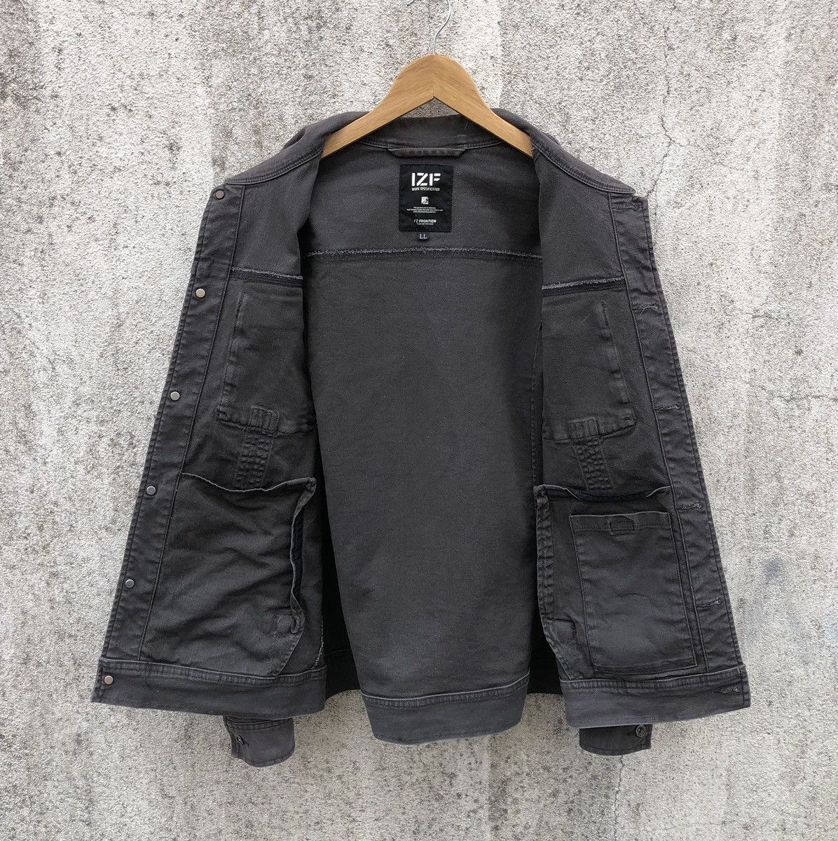 Vintage Vintage IZF Model No.7900 Stretchable Faded Jacket Size US M / EU 48-50 / 2 - 12 Thumbnail