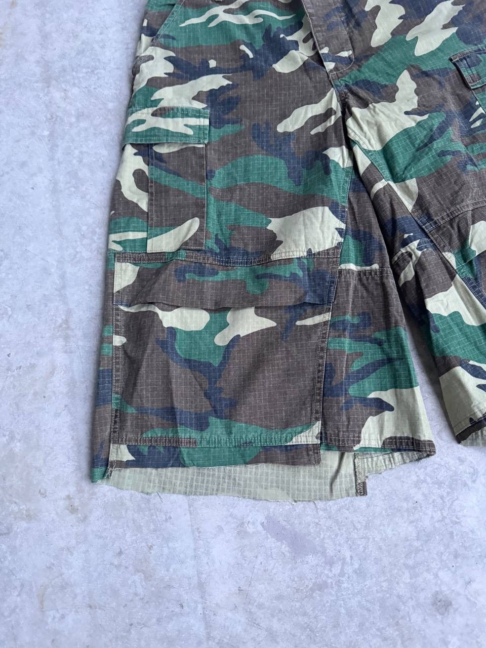Other Joshua Jamal Camouflage Shorts Size US 32 / EU 48 - 2 Thumbnail