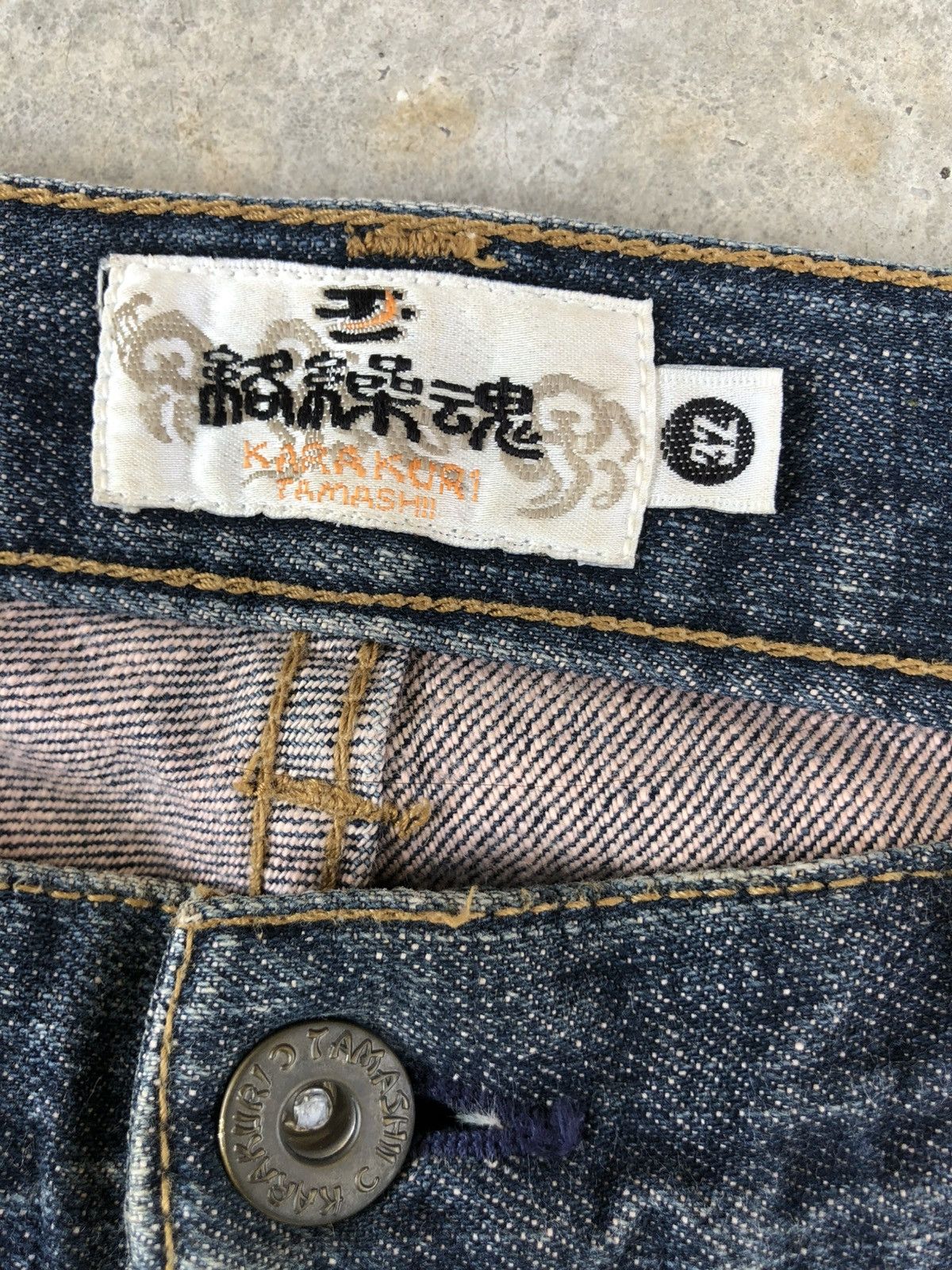 Karakuri Tamashii Karakuri Tamashii Embroidered Jeans Distressed Jeans Size US 31 - 19 Thumbnail