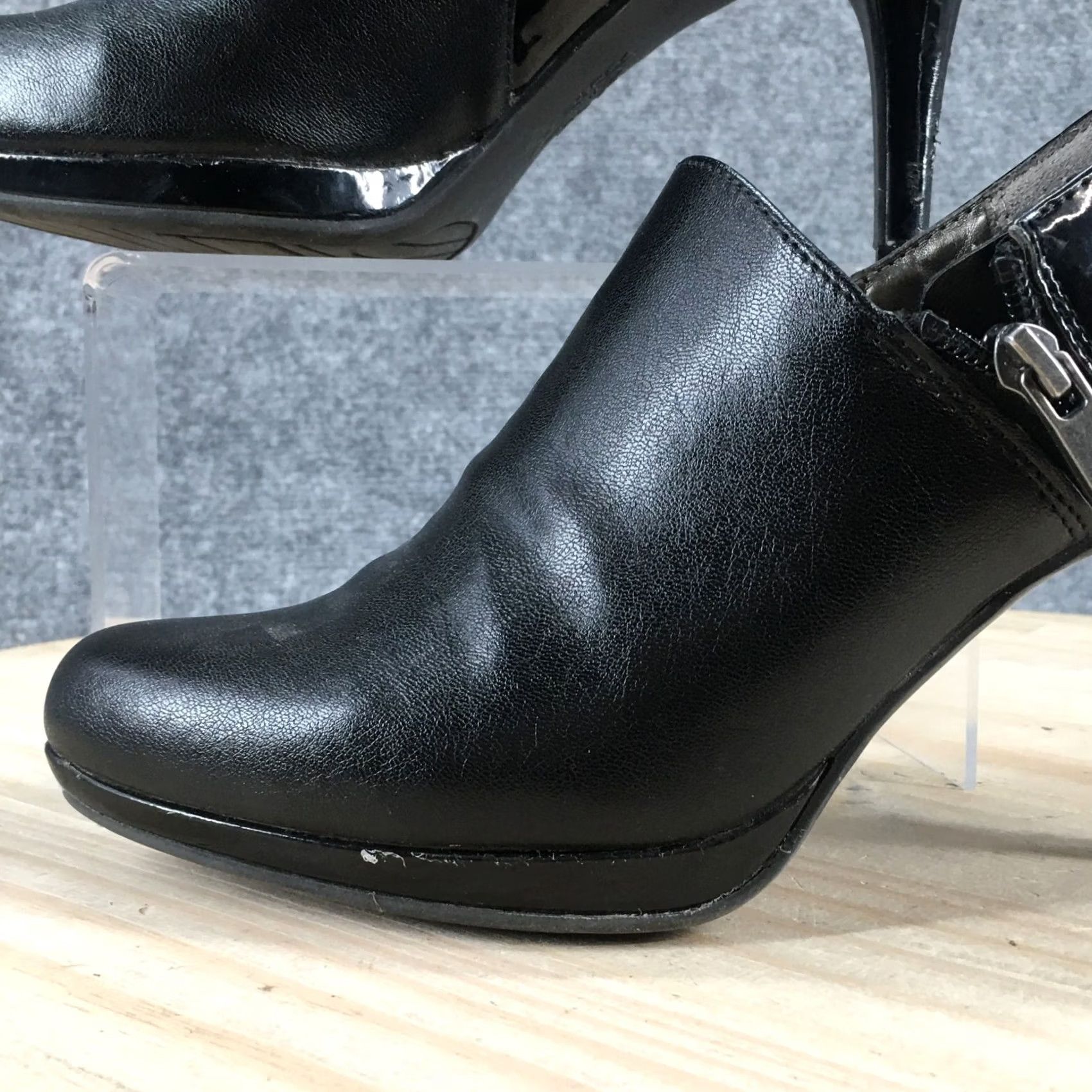 Vintage LifeStride Heels Womens 6.5 Velocity Pumps Stiletto Black Leather Zip Up Casual Size US 7 / IT 37 - 3 Thumbnail