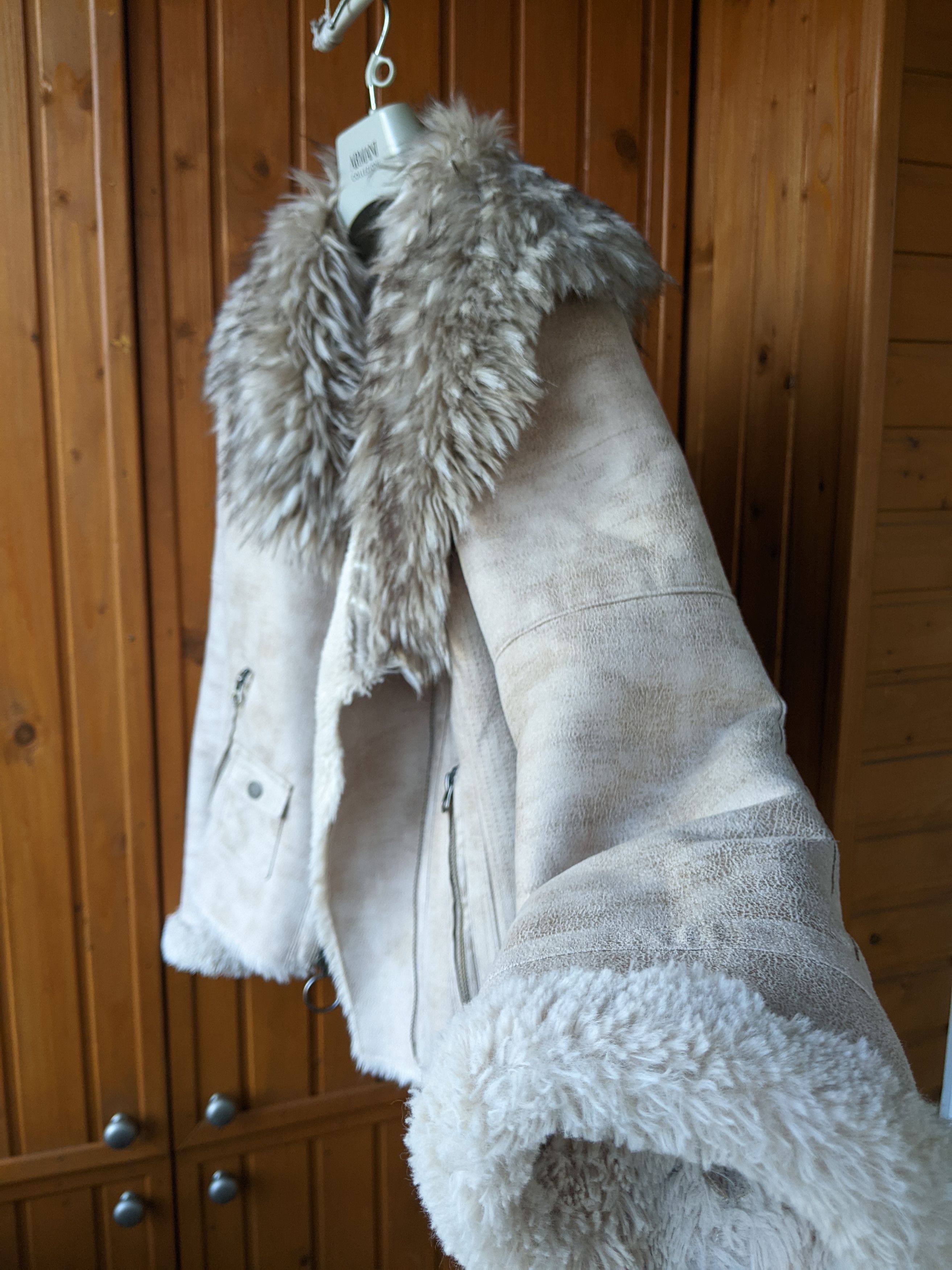 Guess Guess Sherpa Faux Fur Chinchilla Zip Jacket Vintage Dior YSL Size XS / US 0-2 / IT 36-38 - 10 Thumbnail