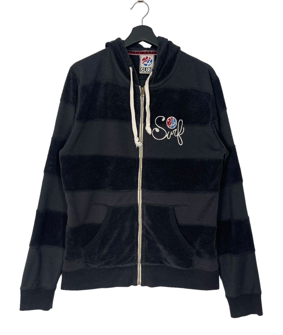 image of Archival Clothing x Vintage 24Karats Surf Velvet Jacket in Black, Men's (Size Medium)