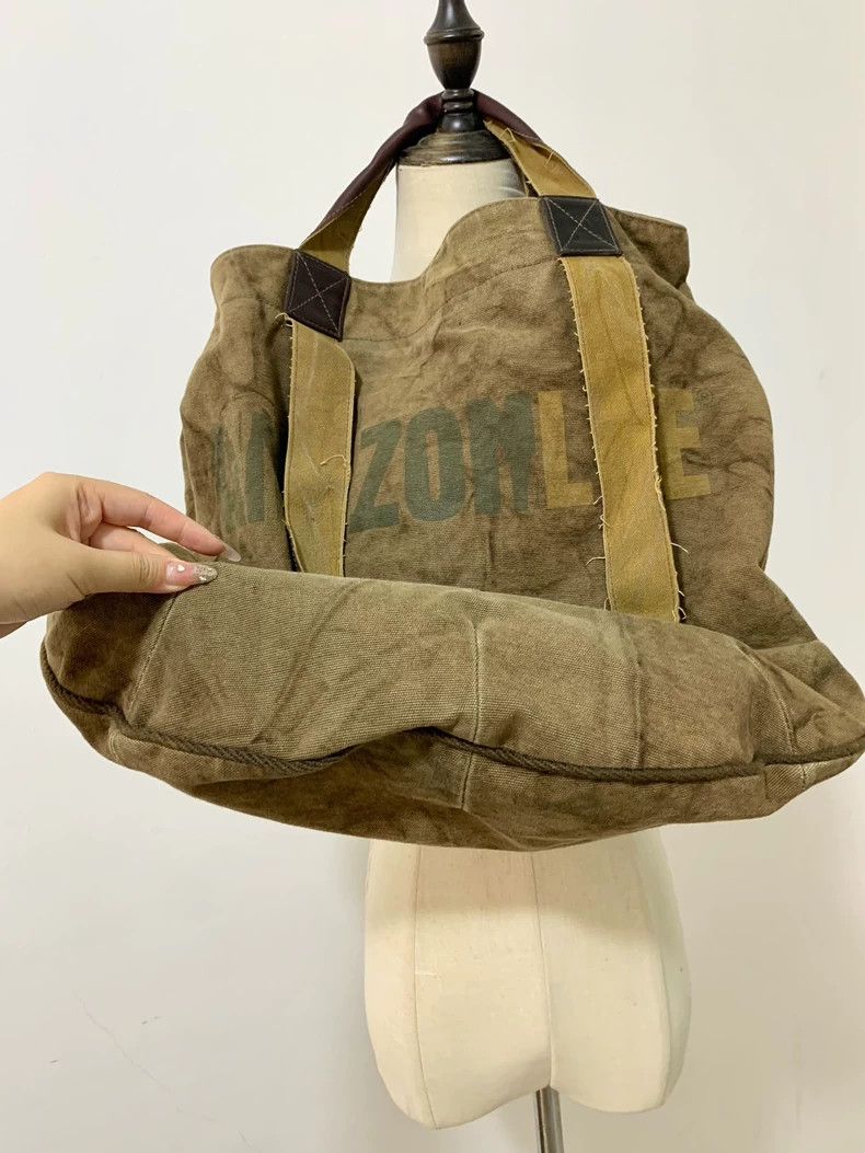 Vivienne Westwood Vivienne Westwood size os Kenyan handbag, shoulder bag, can Size ONE SIZE - 4 Thumbnail