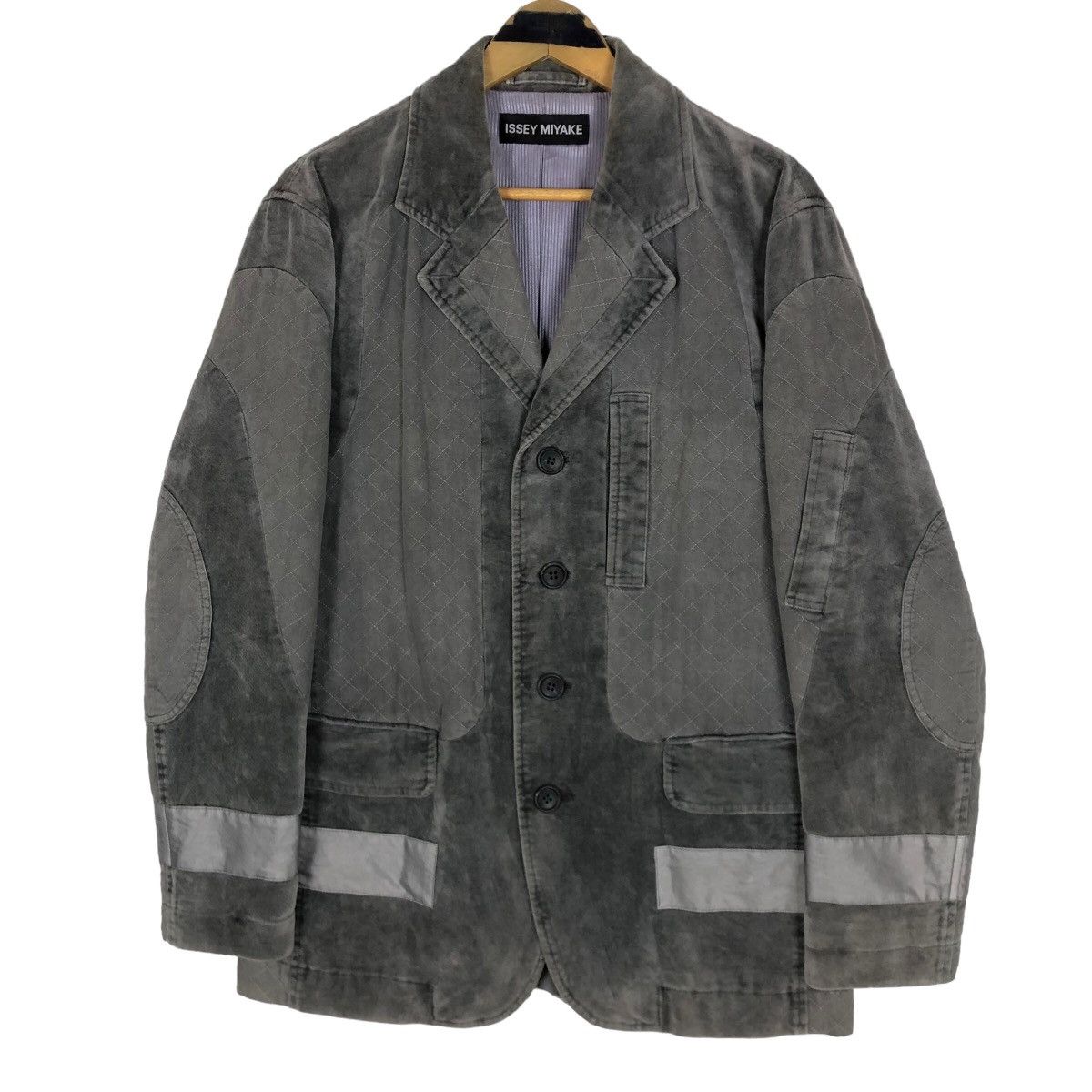Issey Miyake Vintage Issey Miyake 2007 A/W Patchwork Velvet Jacket Size US M / EU 48-50 / 2 - 1 Thumbnail