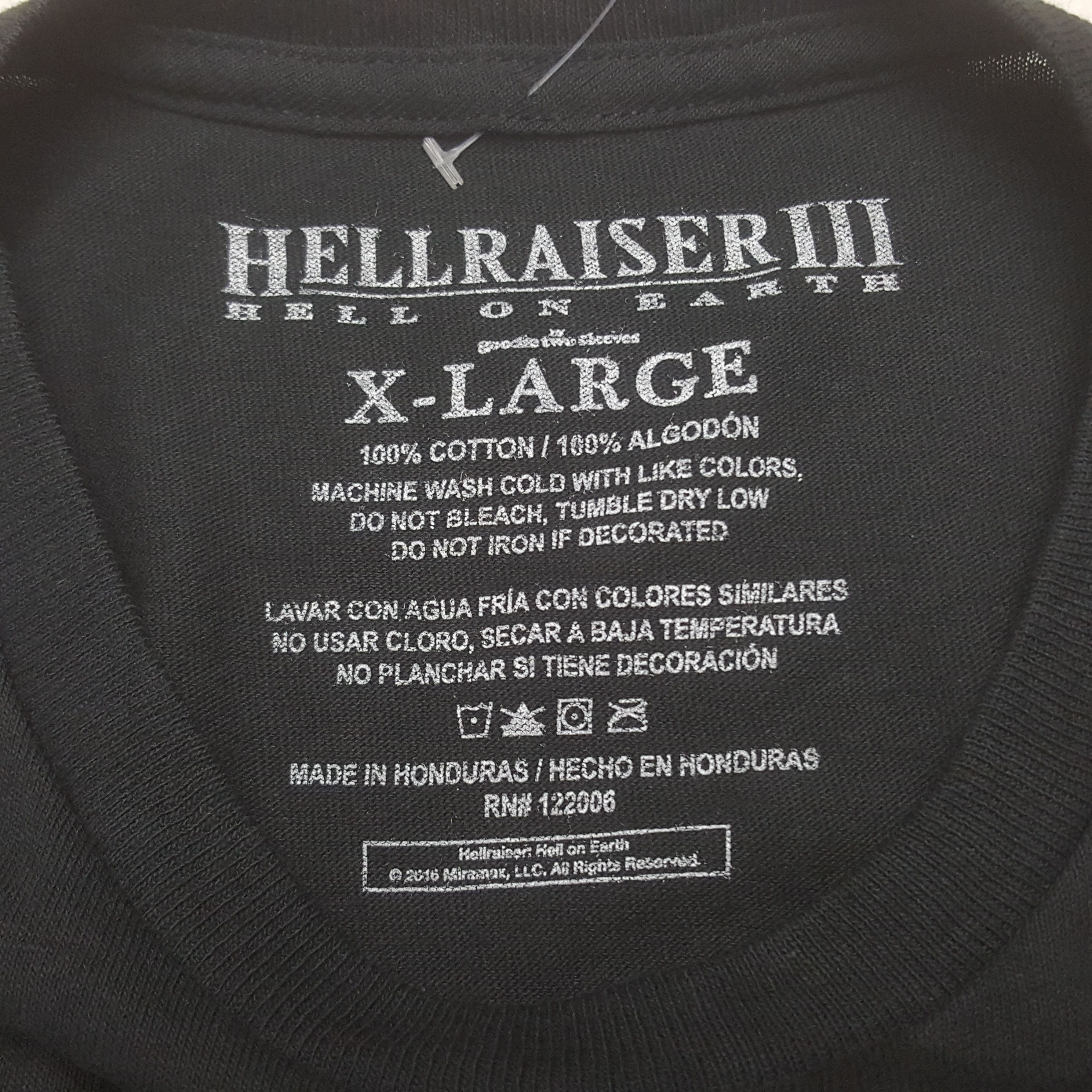Vintage Vintage Hellraiser III American Movie Horror Tshirt Size US XL / EU 56 / 4 - 5 Thumbnail