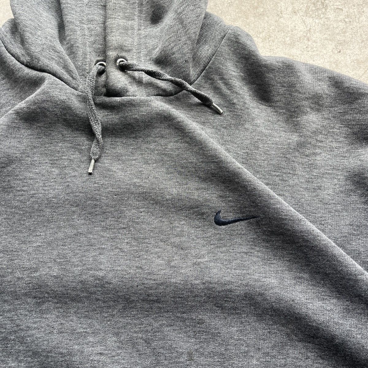 Nike Vintage Y2K Nike Gray Pullover Hoodie Size US XL / EU 56 / 4 - 2 Thumbnail