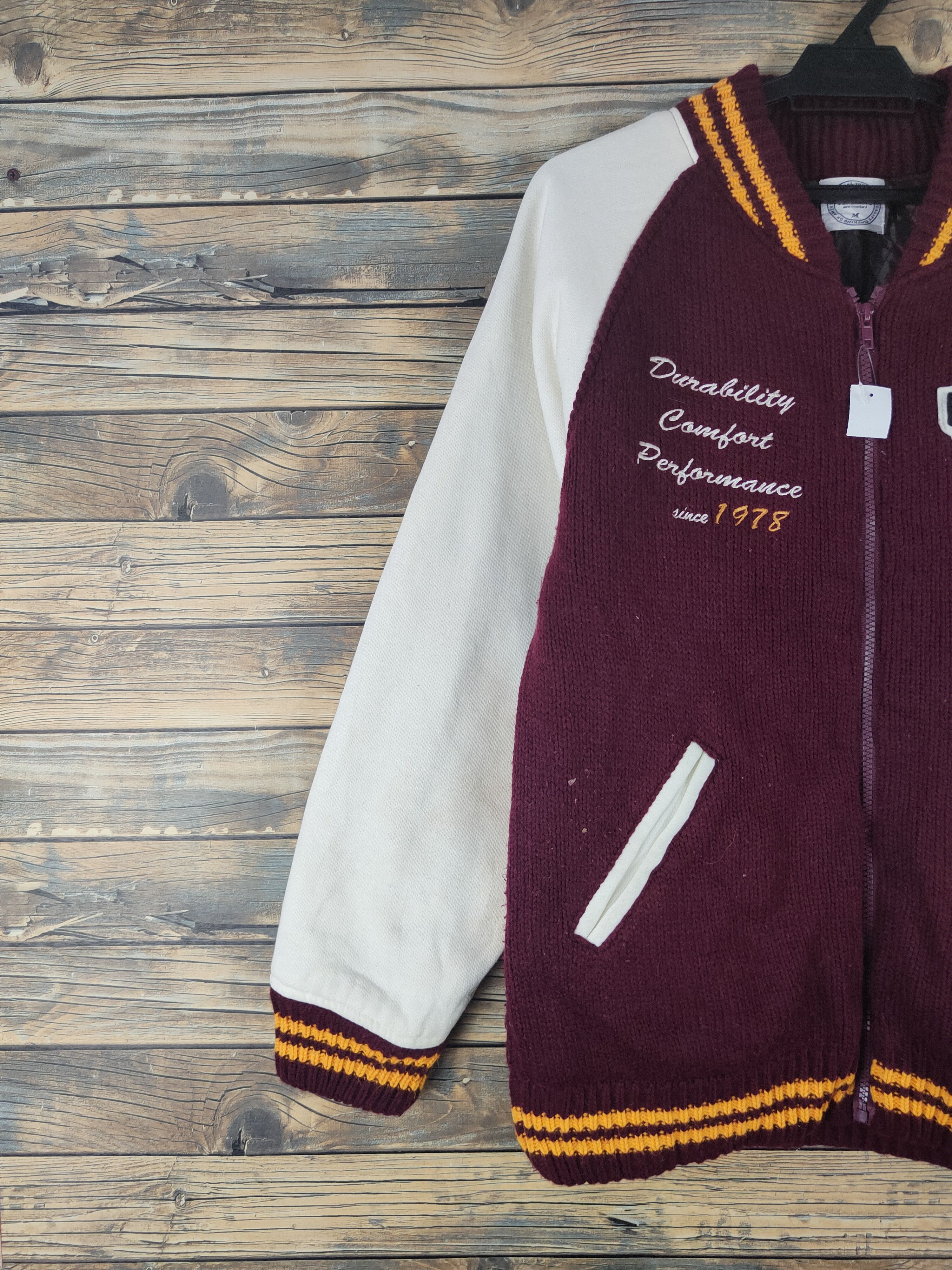 Vintage DL Japan vintage Maroon Varsity Jackets #1672 Size US M / EU 48-50 / 2 - 4 Thumbnail