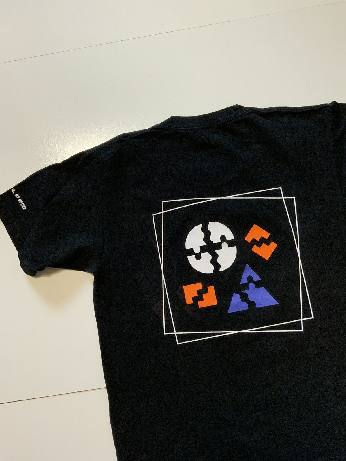 Other Hollywood Is My Mother World Puzzle Lauren Baker T-Shirt Size US S / EU 44-46 / 1 - 4 Thumbnail