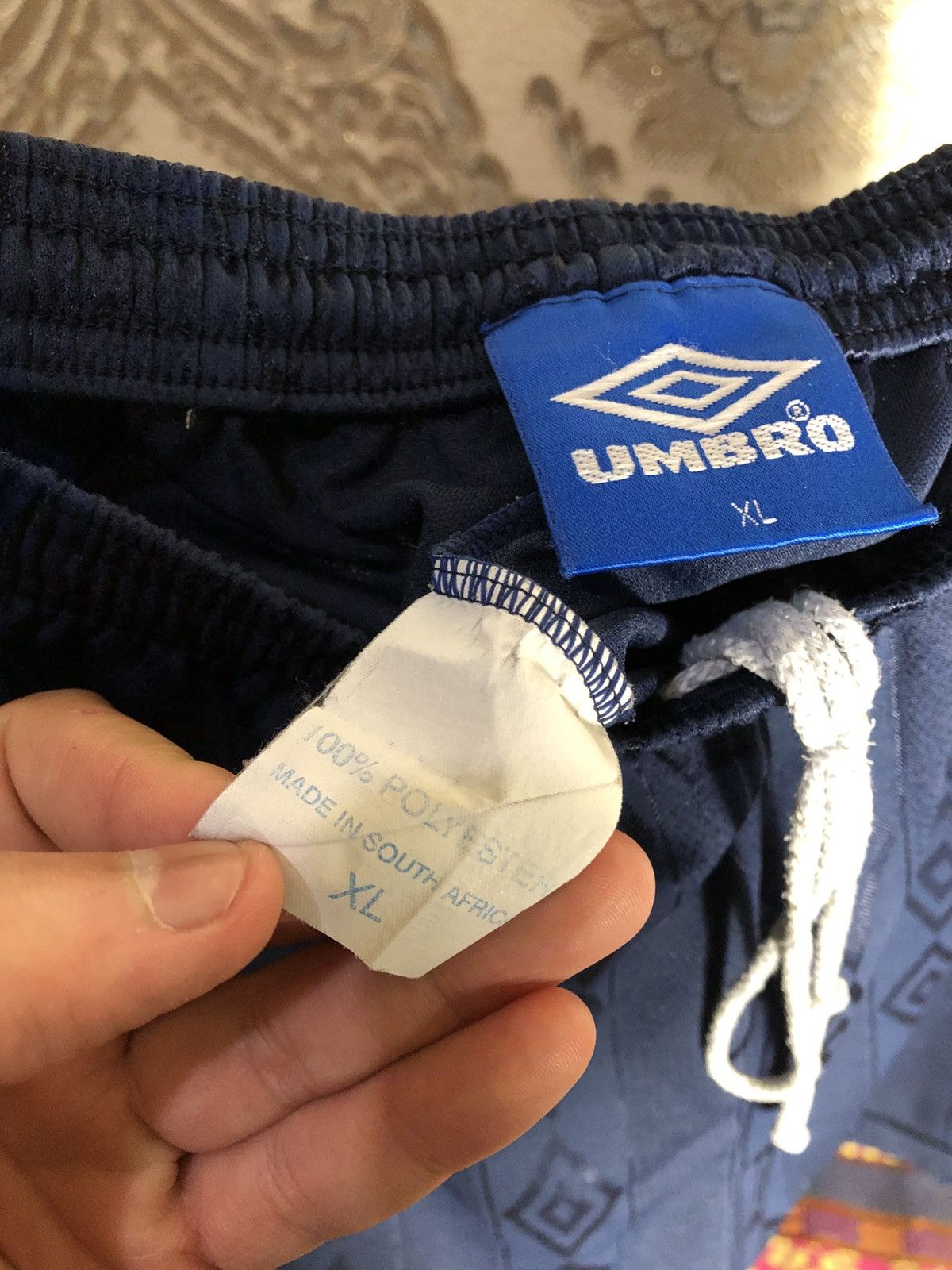 Umbro × Vintage VERY RARE UMBRO ENGLAND MANCHESTER RETRO SOCCER SHORTS 90s Size US 35 - 4 Thumbnail