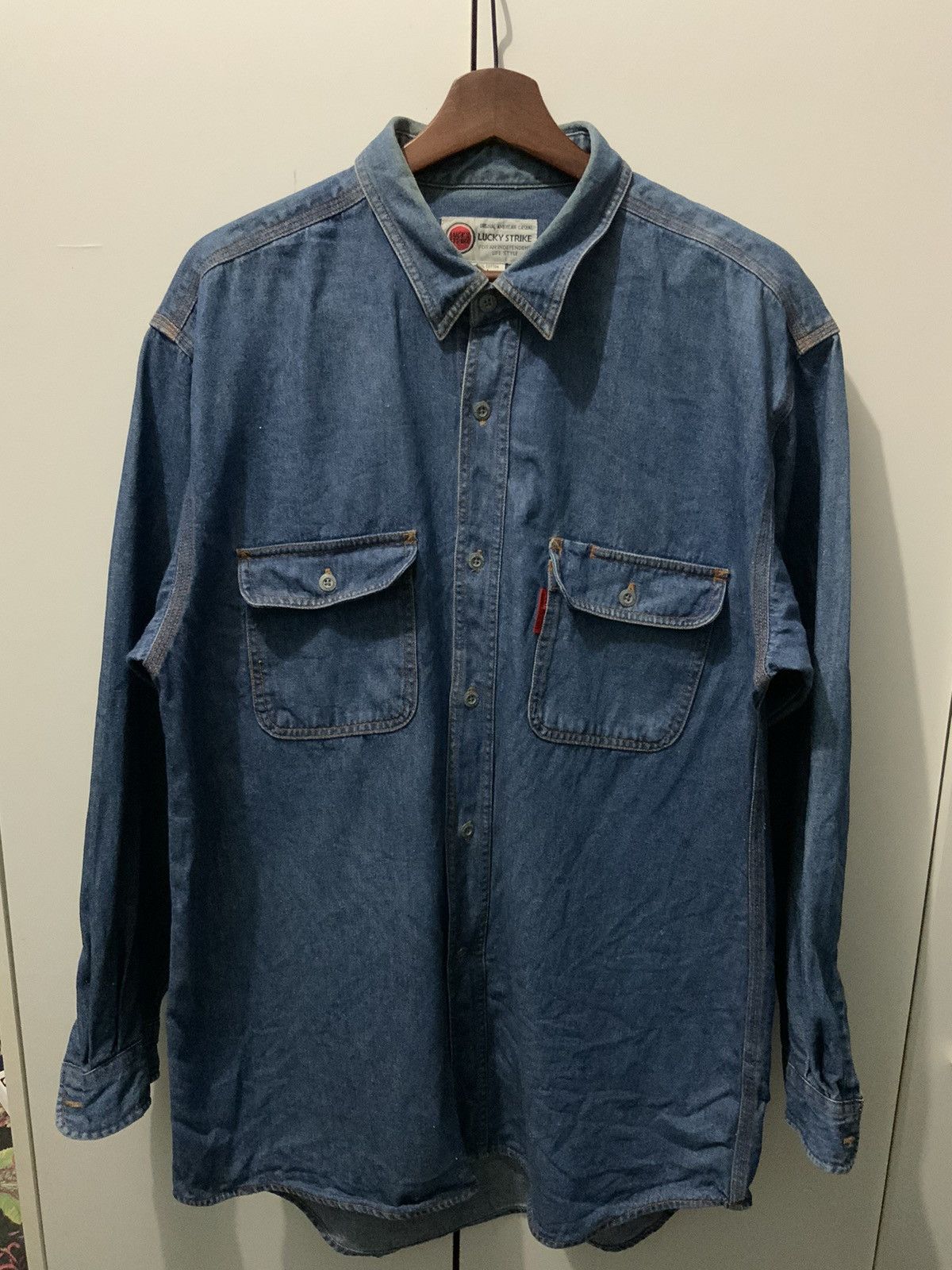 Japanese Brand Vintage Lucky Strike Fade Button Up Shirt Size US L / EU 52-54 / 3 - 2 Thumbnail