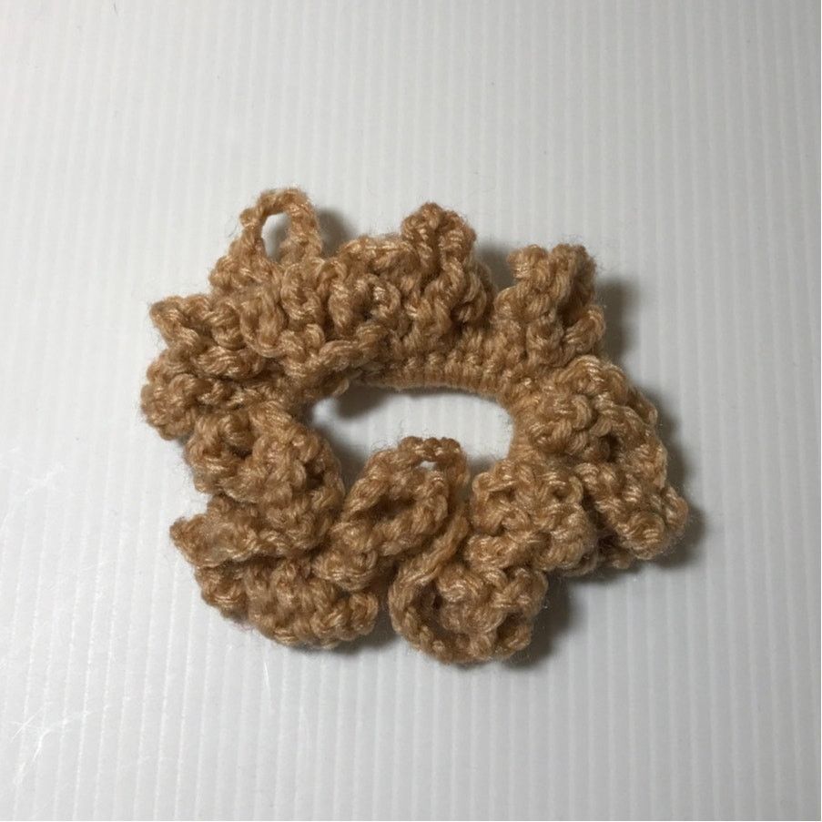 Handmade NWT Tan Handmade Crocheted Hair Scrunchie Size ONE SIZE - 1 Thumbnail