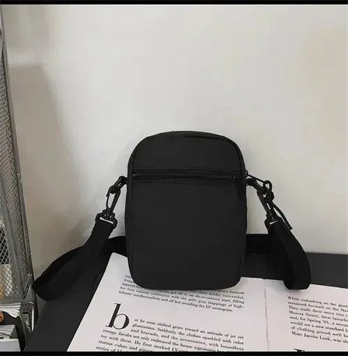 Vintage Mini Black Nylon Crossbody Bags Size ONE SIZE - 2 Thumbnail