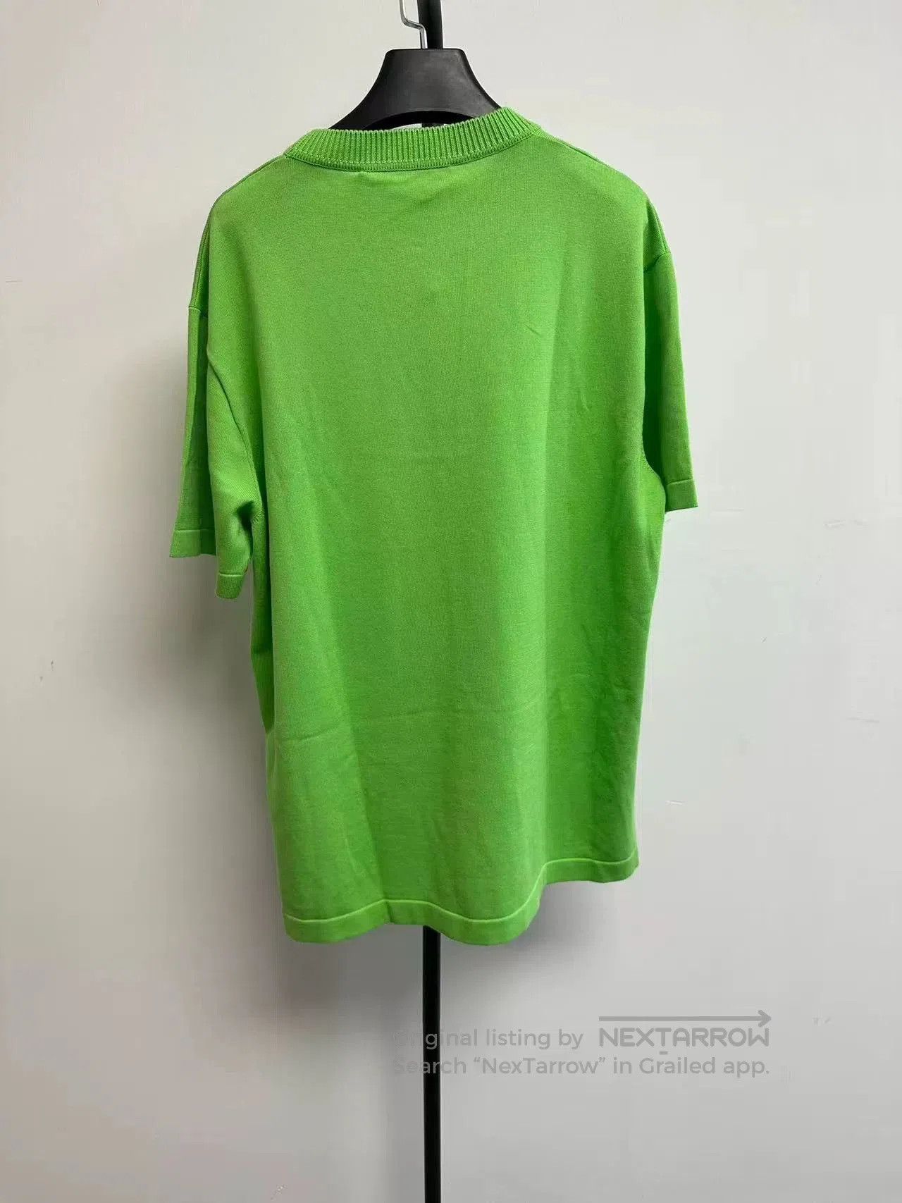 Louis Vuitton Louis Vuitton Men's Solid Round Neck T-Shirt. Size US L / EU 52-54 / 3 - 2 Thumbnail