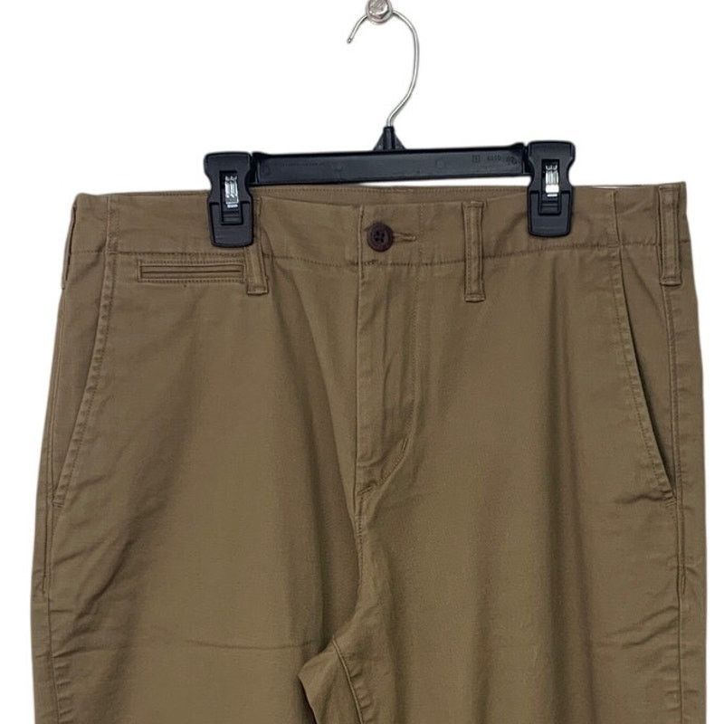 American Eagle Outfitters NWT New American Eagle Mens 32/32 Straight Khaki Pants Size US 32 / EU 48 - 3 Thumbnail