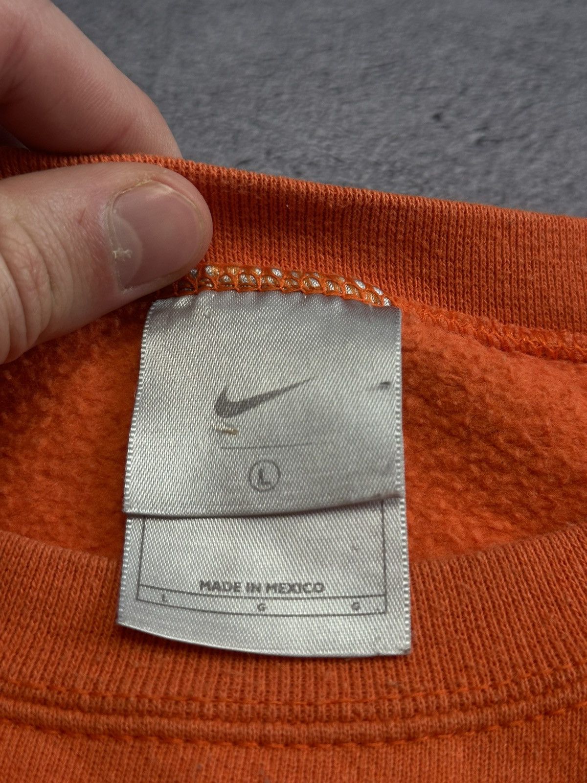 Nike × Vintage 🍊 90s Nike Swoosh Vintage Y2K Oversized Retro Sweatshirt Size US L / EU 52-54 / 3 - 3 Thumbnail
