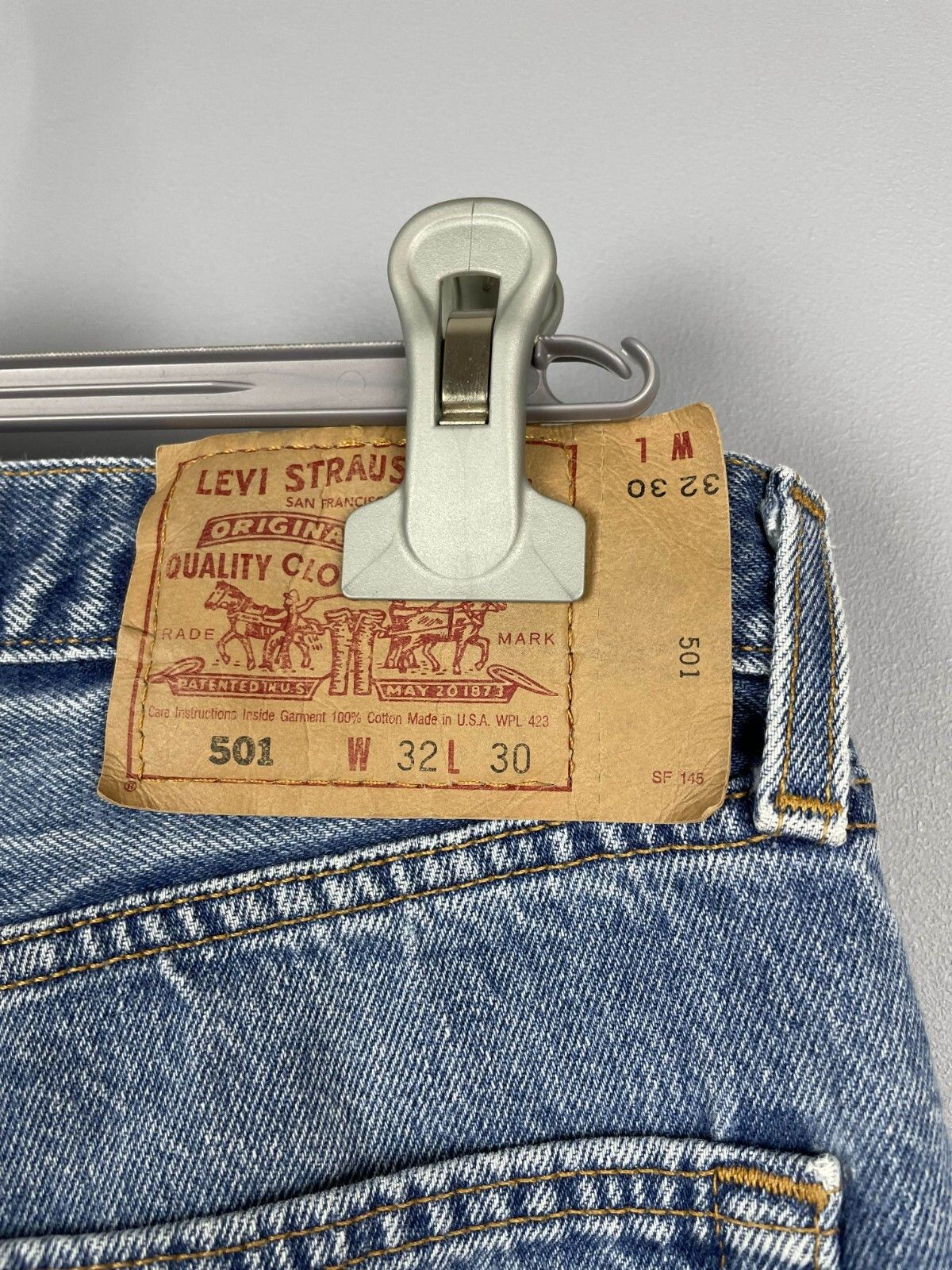 Levi's × Vintage Levis 501 Made in USA Vintage Denim Jeans BUTTON FLY 90s Size US 32 / EU 48 - 9 Thumbnail