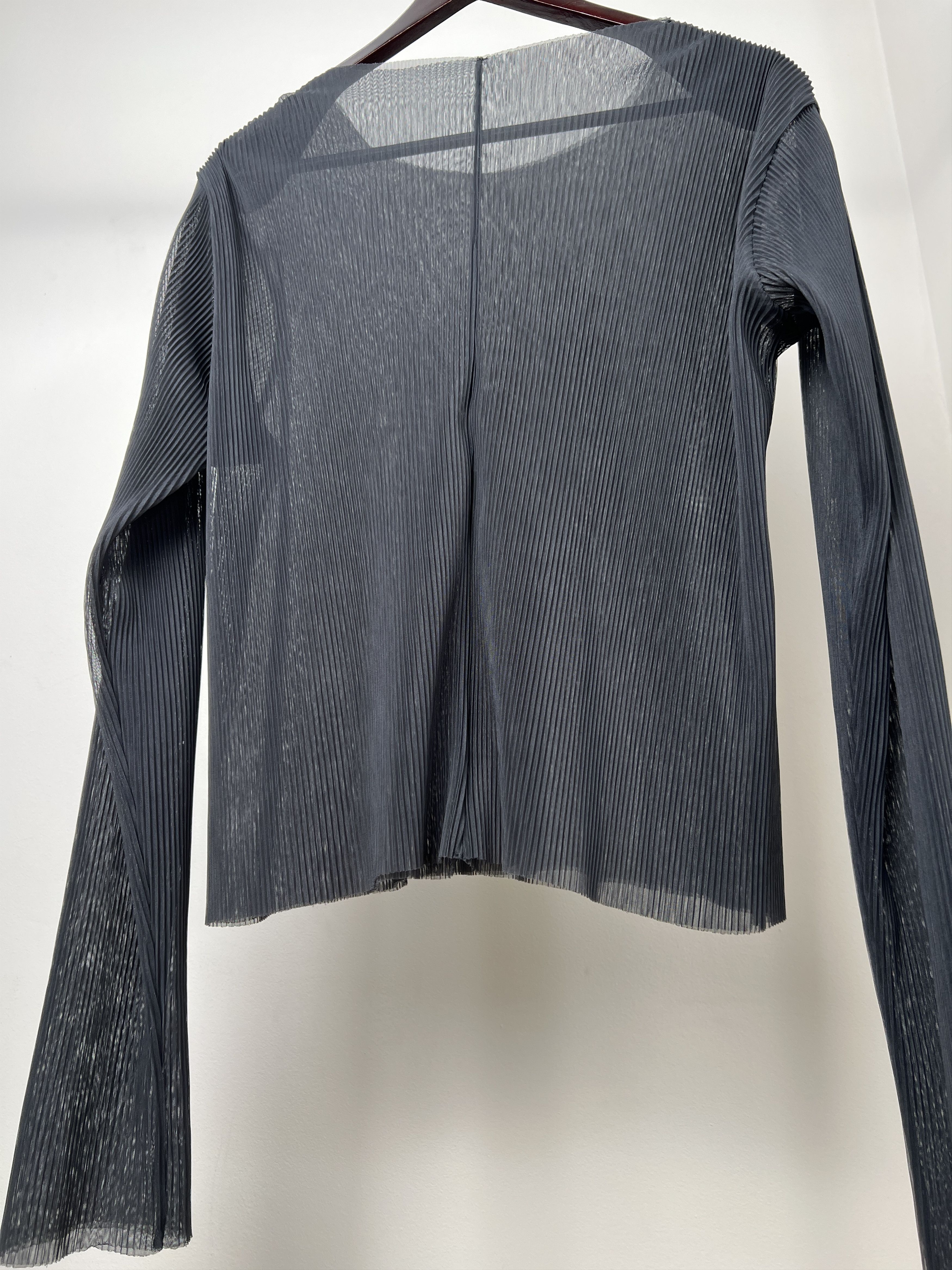 Other NKTRMNV PLISSE LONGSLEEVE Size US L / EU 52-54 / 3 - 22 Thumbnail