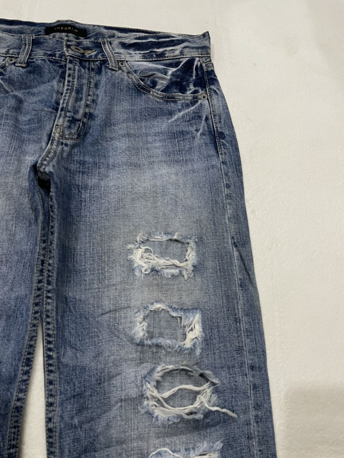 Japanese Brand Vintage Theoria faded distressed straight cut denim jeans Size US 33 - 4 Thumbnail
