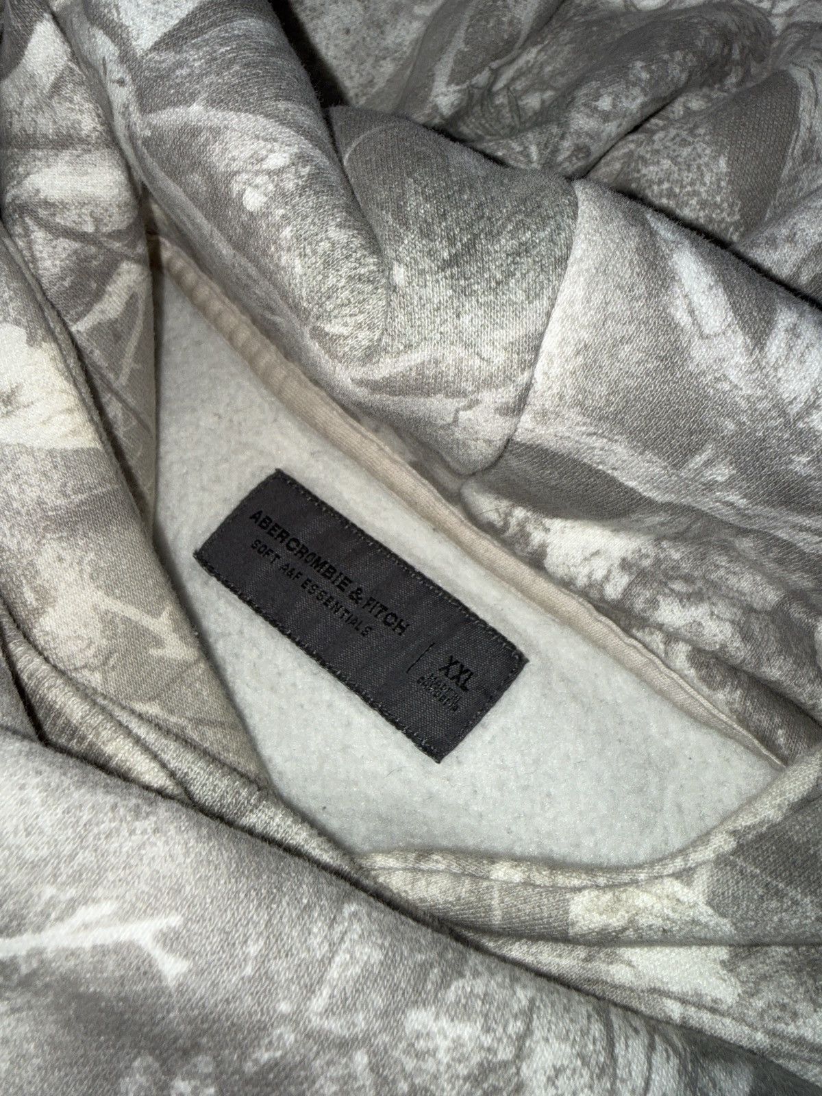 Abercrombie & Fitch Grey and white Camo abercrombie & Fitch hoodie XXL Size US XXL / EU 58 / 5 - 3 Thumbnail