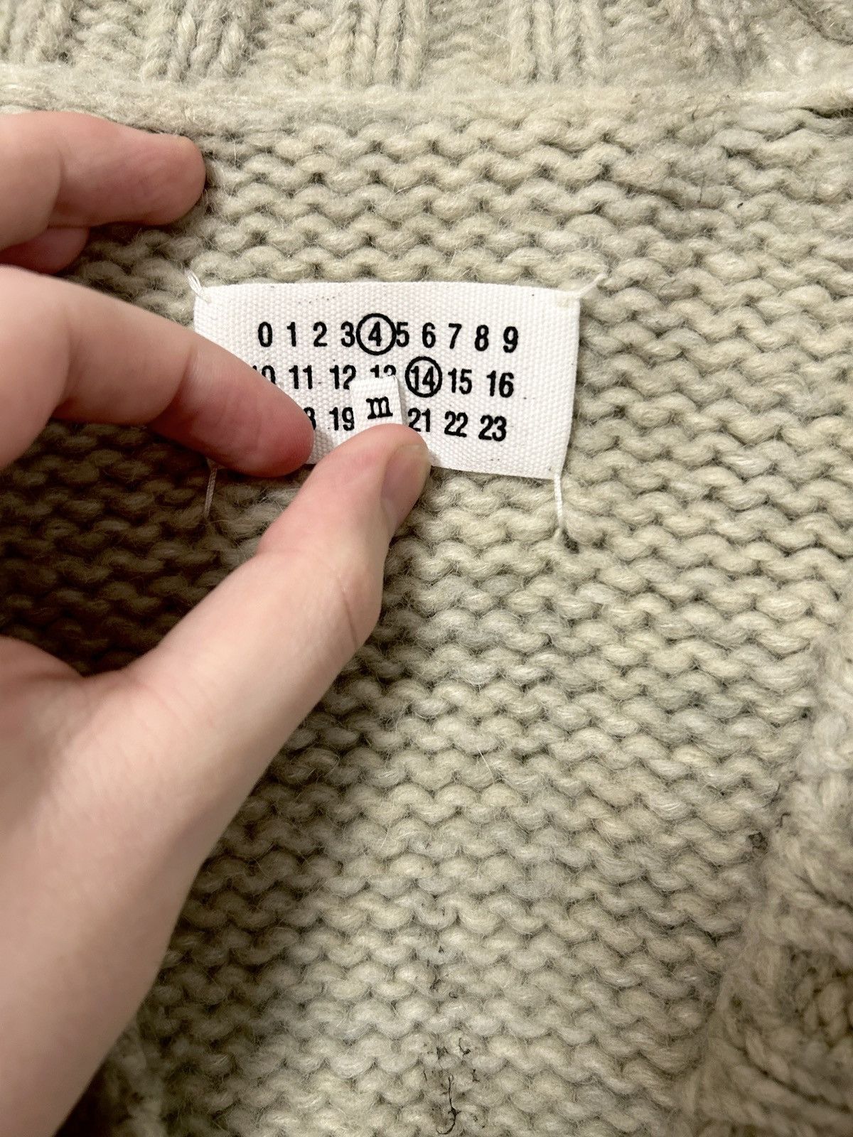 Maison Margiela SS2024 Painted Oversized Heavyweight Knit Cardigan Size US M / EU 48-50 / 2 - 4 Thumbnail