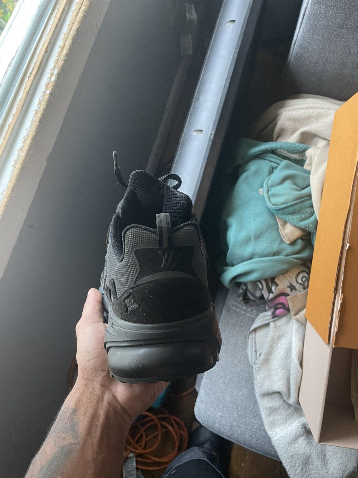 Louis Vuitton lv runner tactic Size US 8.5 / EU 41-42 - 8 Thumbnail