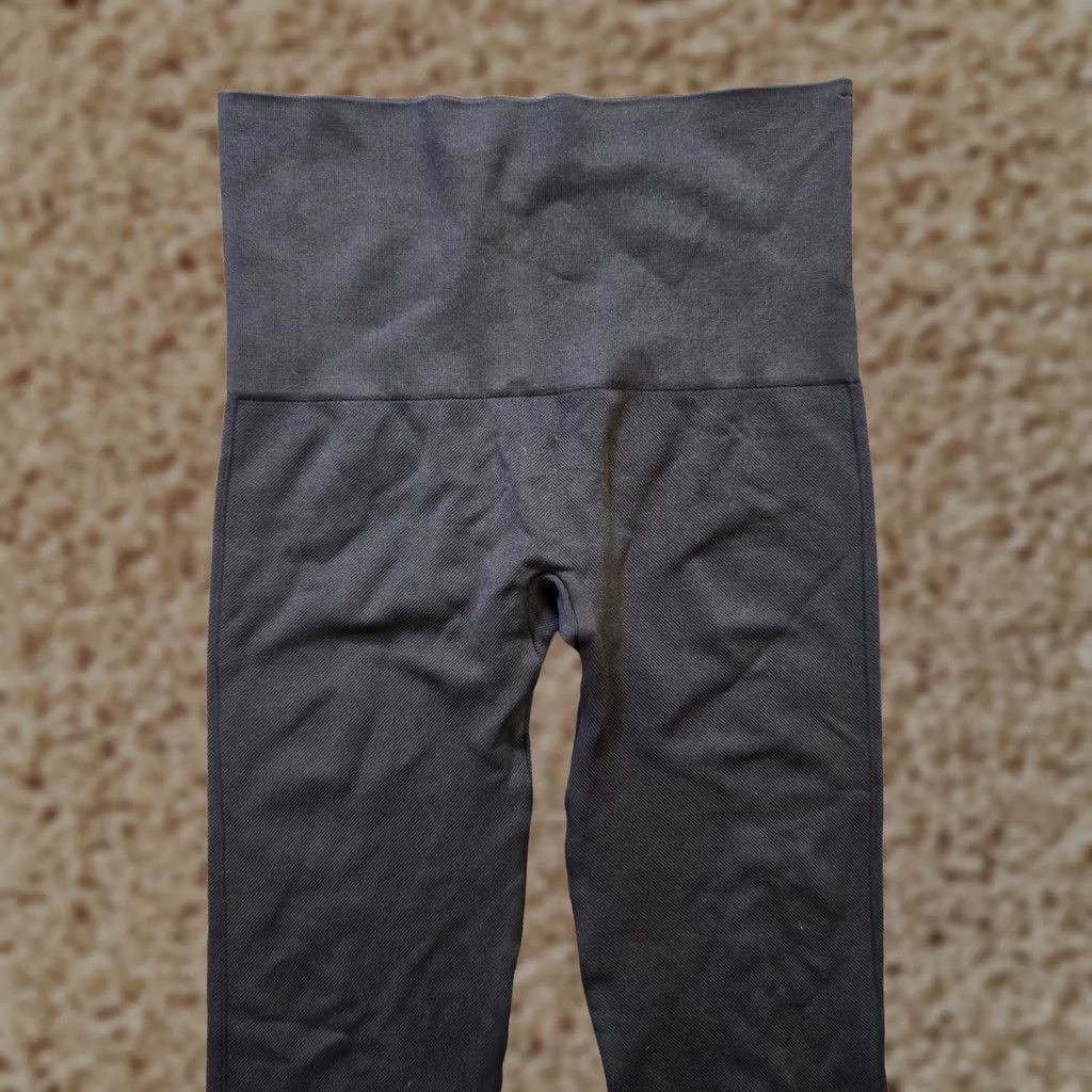 Spanx Spanx Pants Womens Size Medium Black Compression Slimming Skinny Stretch Capsule Leggings Ankle Inseam 25in Size 32" / US 10 / IT 46 - 1 Thumbnail