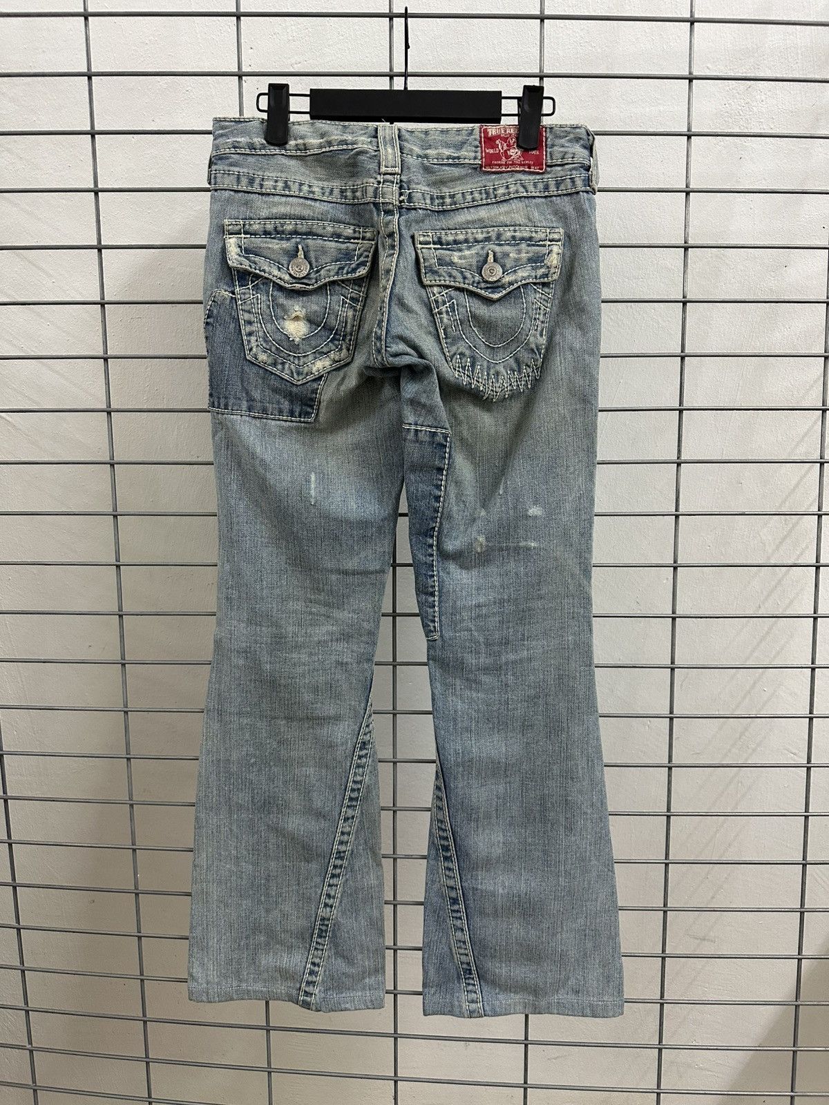 True Religion Rare And Beautiful True Religion Patch Work Flared Jeans Size 26" / US 2 / IT 38 - 2 Thumbnail