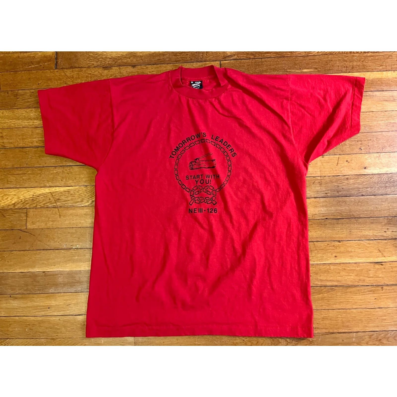 Fruit Of The Loom VINTAGE Nike Shirt Men’s XL Red 90s Logo Graphic Print Crew Neck Short Sleeve USA Size US XL / EU 56 / 4 - 2 Thumbnail