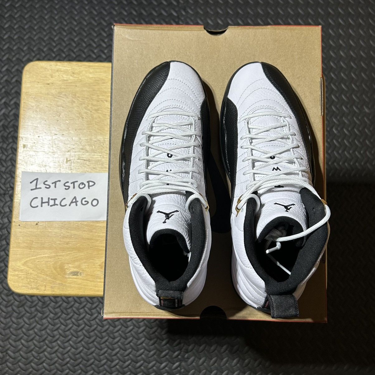 Jordan Brand Nike Air Jordan 12 Retro Taxi White 2025 CT8013-117 9.5 NEW Size US 9.5 / EU 42-43 - 4 Thumbnail