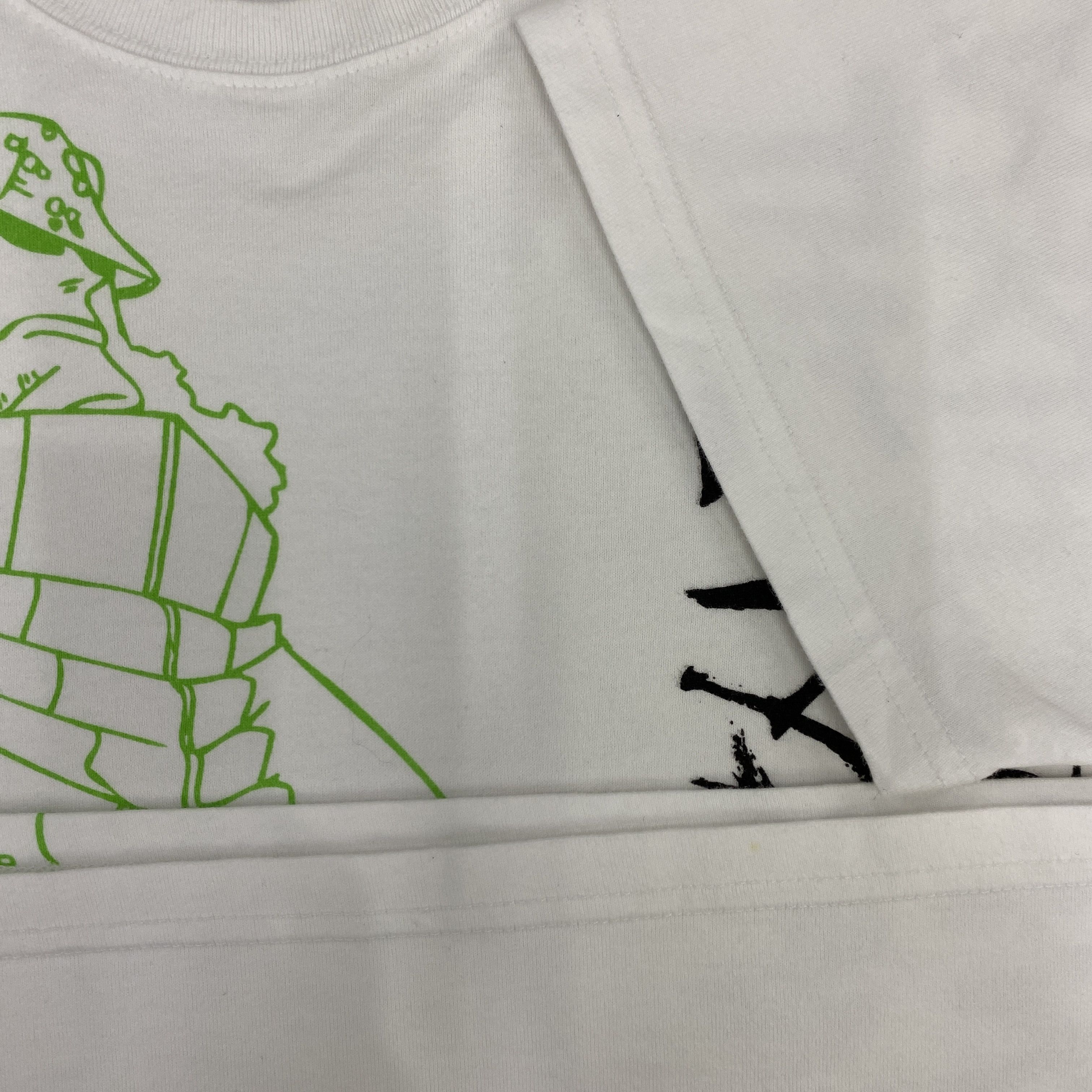 Anime Vintage One Piece Bartholomew Kuma Tshirt - K072 Size US M / EU 48-50 / 2 - 4 Thumbnail