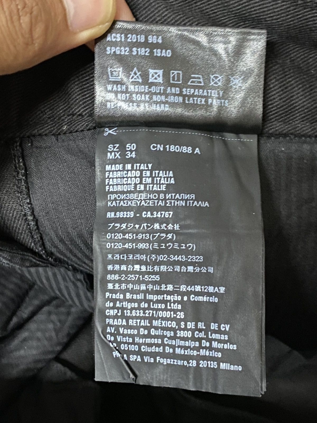 Prada Prada sport x dickies jorts rubber tags Size US 34 / EU 50 - 9 Thumbnail