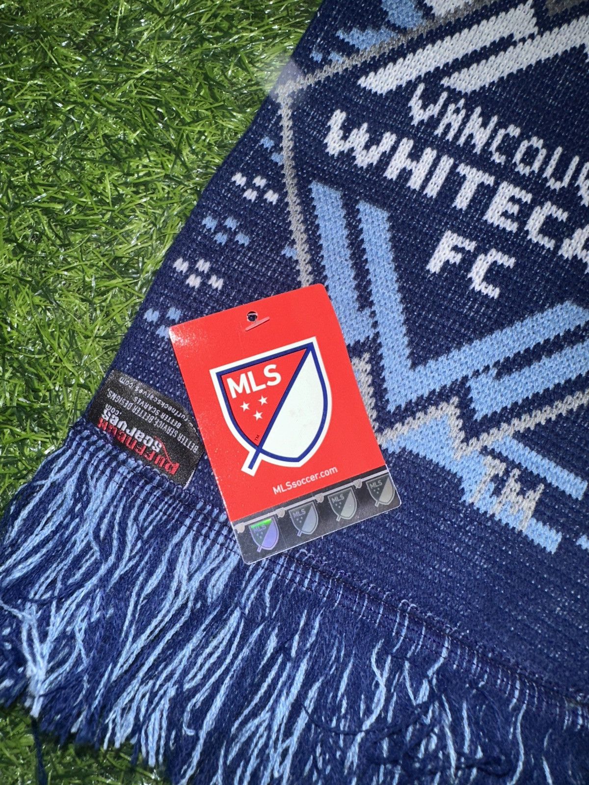 Other Mls vancouver whitecaps fc soccer scarf Size ONE SIZE - 4 Thumbnail
