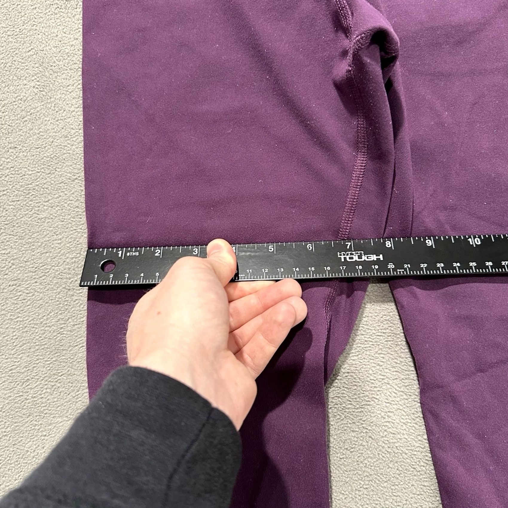 Old Navy Old Navy Leggings Womens Small Purple Go Dry Yoga Ankle Stretch EUC Size 28" / US 6 / IT 42 - 8 Thumbnail