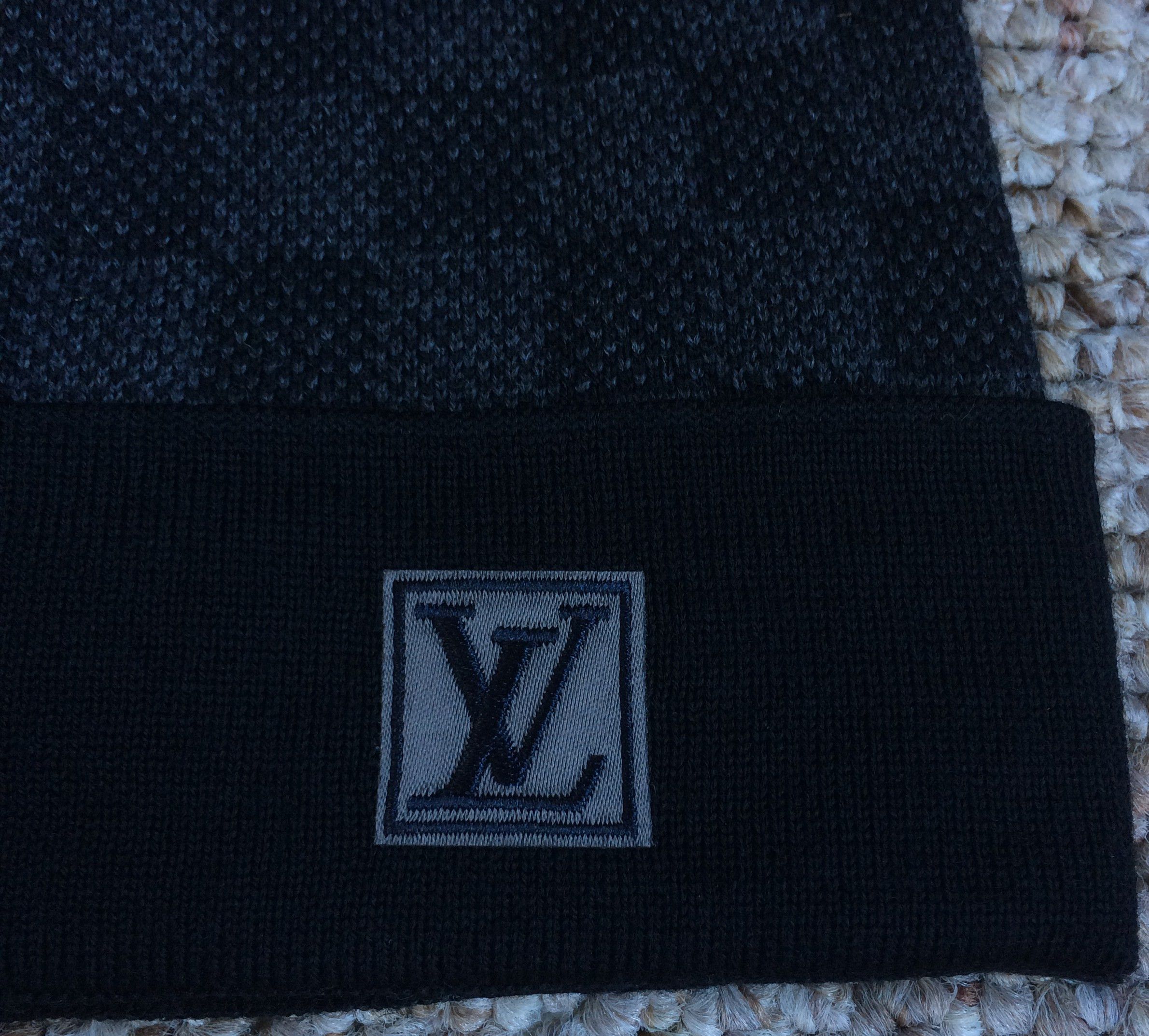 Louis Vuitton Louis Vuitton Damier Initiales Beanie Hat Size ONE SIZE - 2 Thumbnail