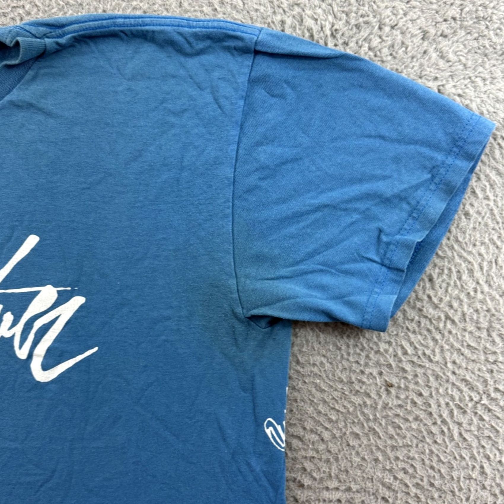 Quiksilver VINTAGE Quiksilver Shirt Mens Large Blue 90s Surf Sport Outdoor Short Sleeve T-Shirt Logo Cotton Knit Regular Man Size US L / EU 52-54 / 3 - 5 Thumbnail