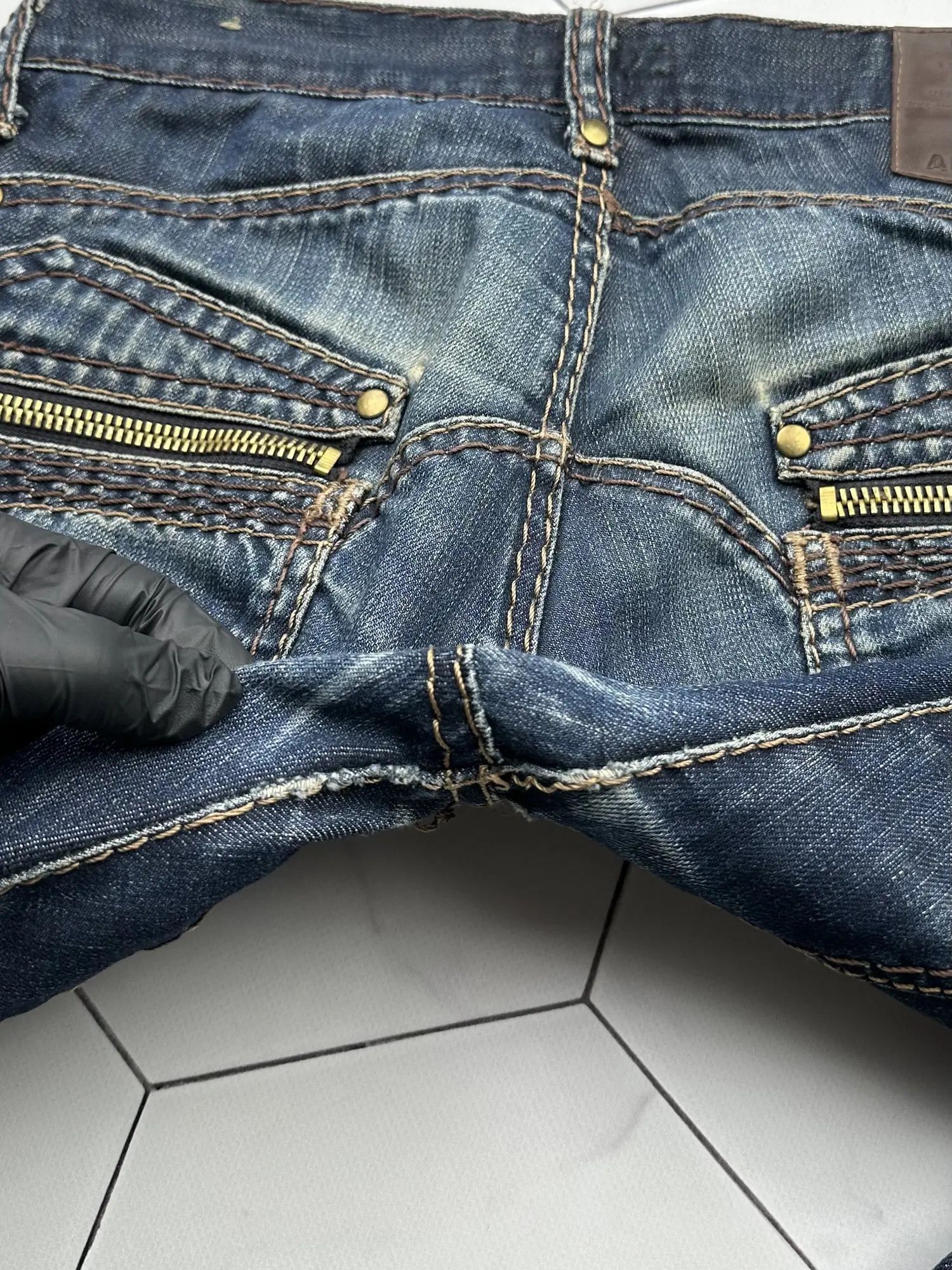 Absolut Joy Absolut Joy Faded Jeans With Zipped Pocket (B412) Size US 31 - 12 Thumbnail