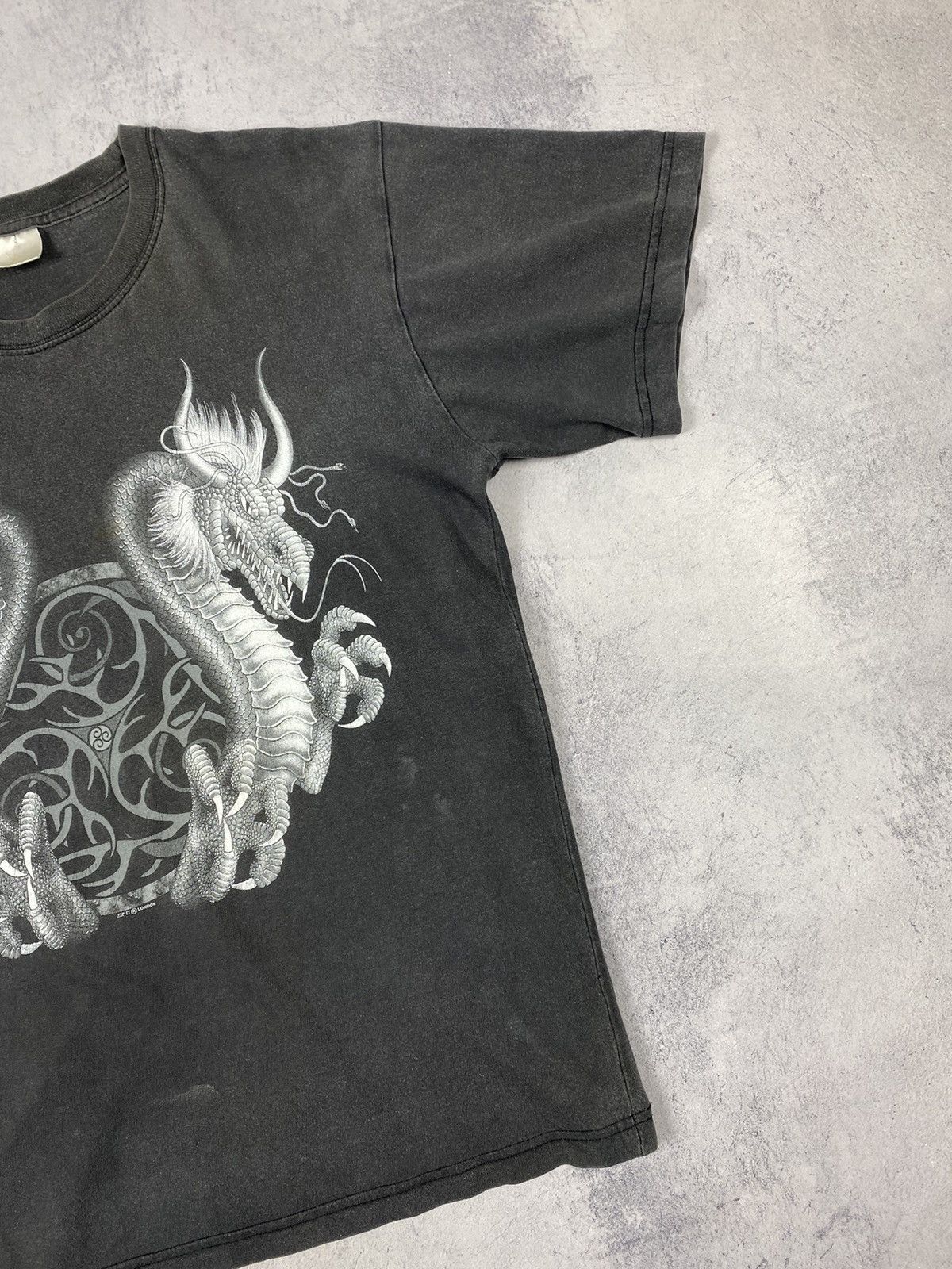 Japanese Brand × Vintage Vintage 00s Dragon Y2k Faded Japanese Affliction Style Tee Size US M / EU 48-50 / 2 - 4 Thumbnail
