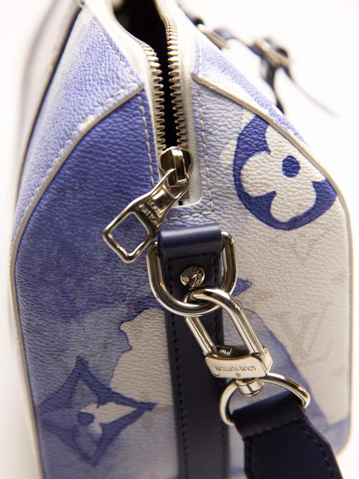 Louis Vuitton Louis Vuitton Womens City Keepall Monogram Watercolour Size ONE SIZE - 2 Thumbnail