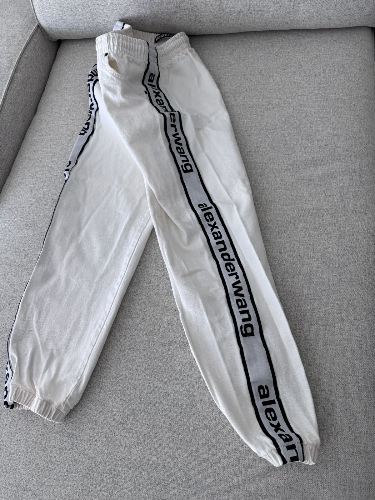 Alexander Wang Alexander Wang Jeans Sz XS Size 28" / US 6 / IT 42 - 3 Thumbnail