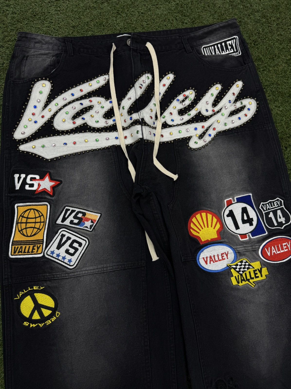Vale Valley Baggy Patchwork Denim Black Jeans Size 38 (NEW) Size US 38 / EU 54 - 2 Thumbnail
