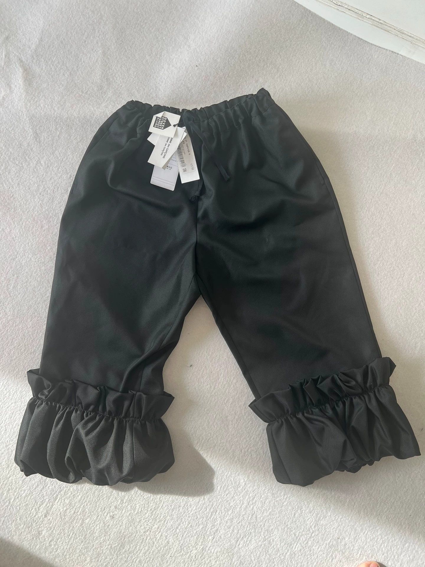 Comme des Garcons Comme des Garcons CDG 24 Ruffle Black Pants Size US 29 - 1 Thumbnail