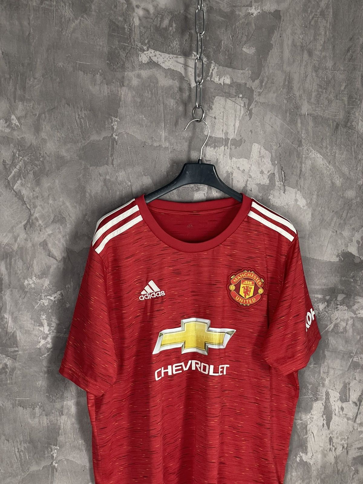 Other Manchester United Adidas Jersey 2020 Home jersey size L Size US L / EU 52-54 / 3 - 6 Thumbnail